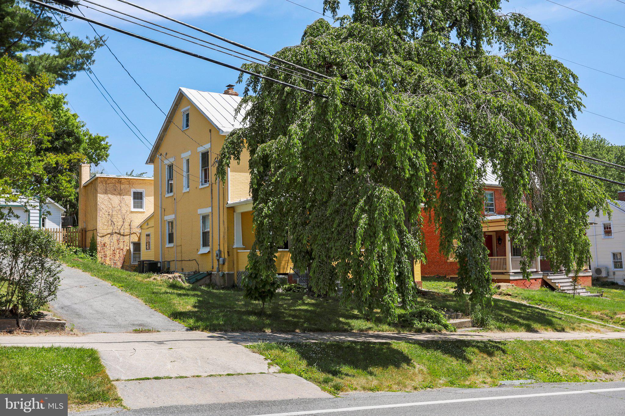 HISTORIC HARPERS FERRY - Residential