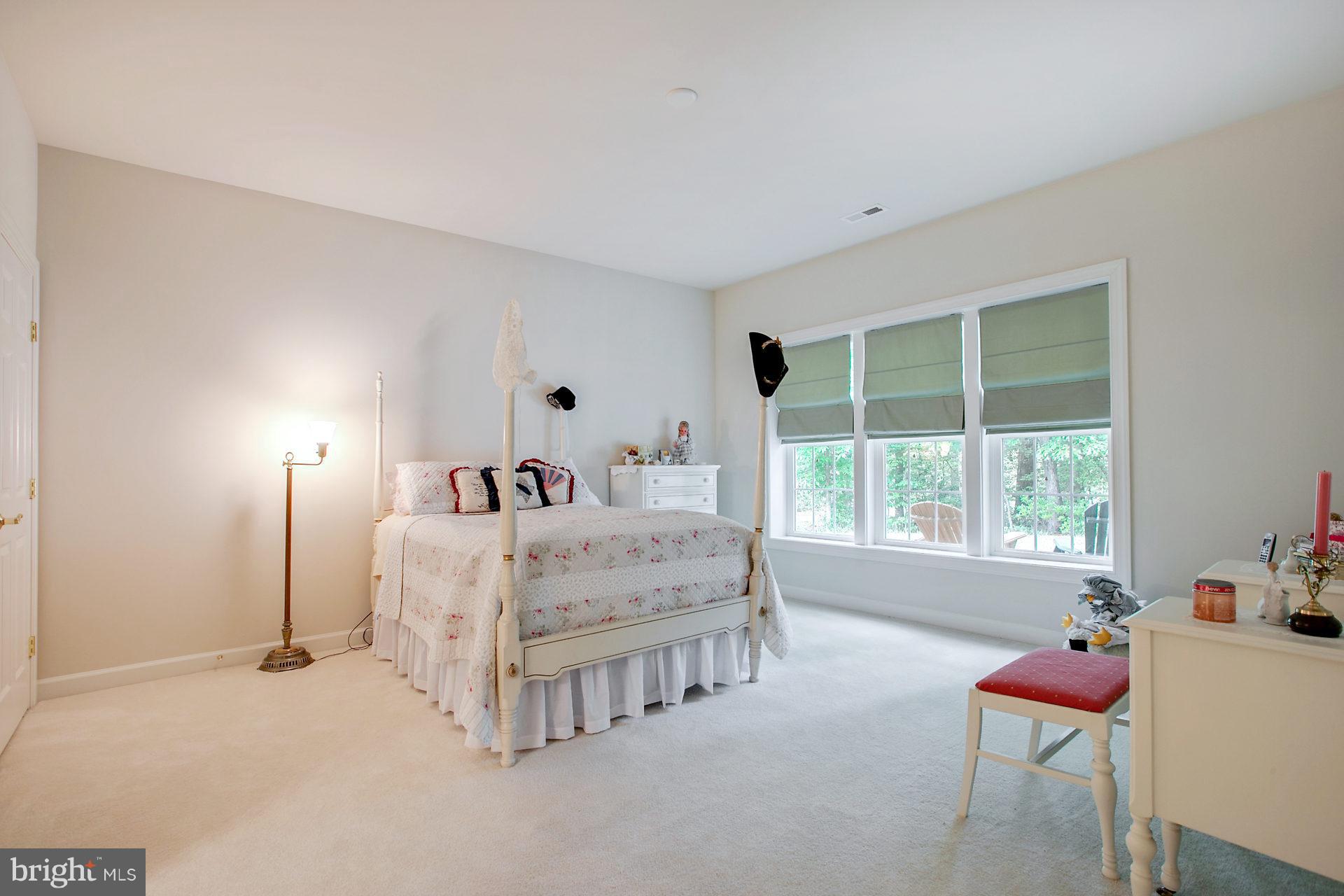 WOODS OF MYRTLE POINT - Residential