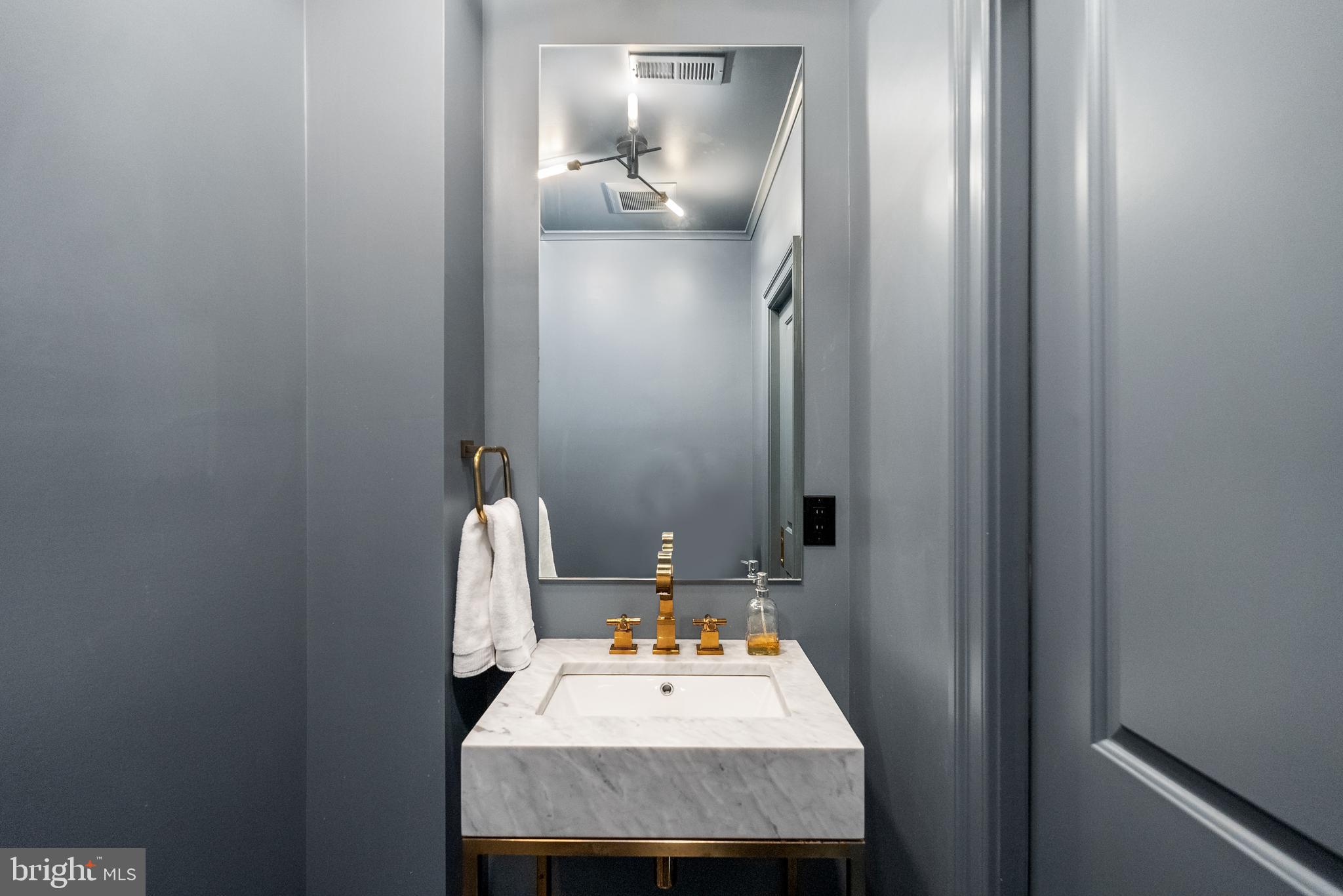 DUPONT CIRCLE - Residential