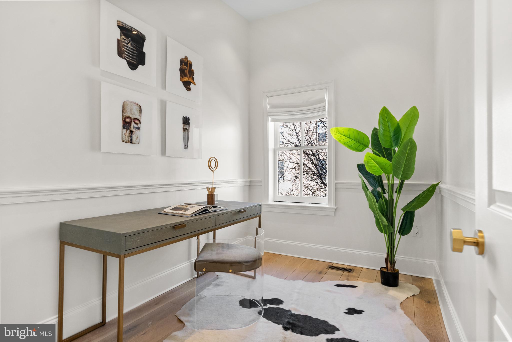 DUPONT CIRCLE - Residential