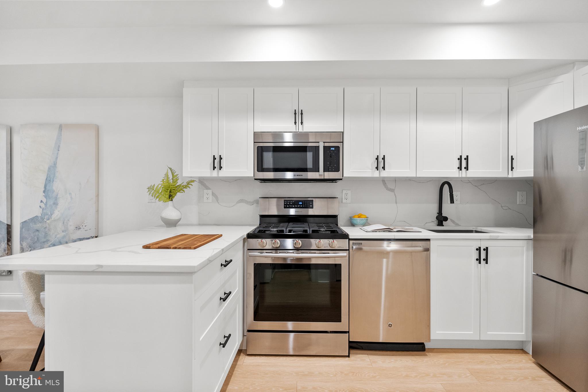 DUPONT CIRCLE - Residential