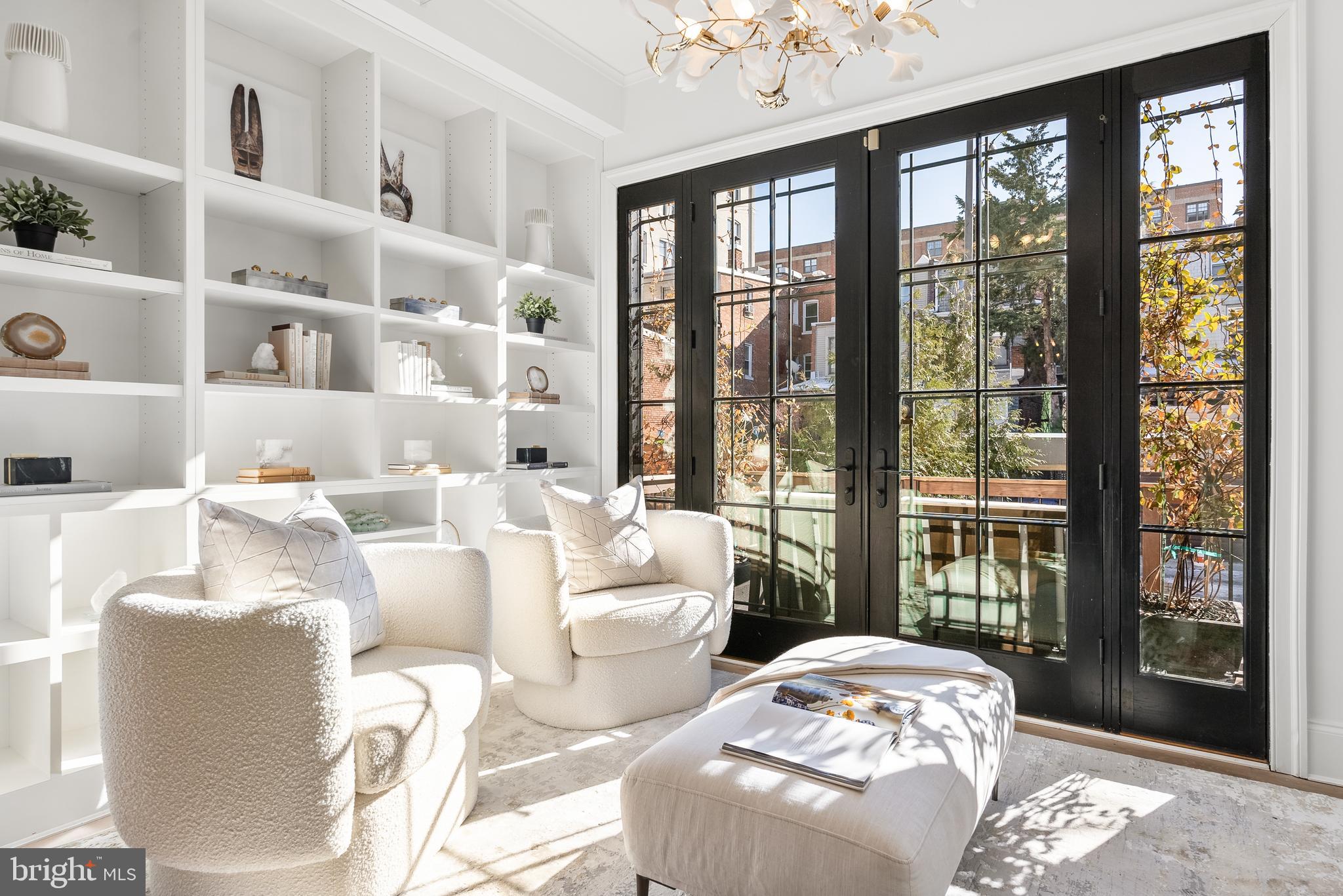 DUPONT CIRCLE - Residential