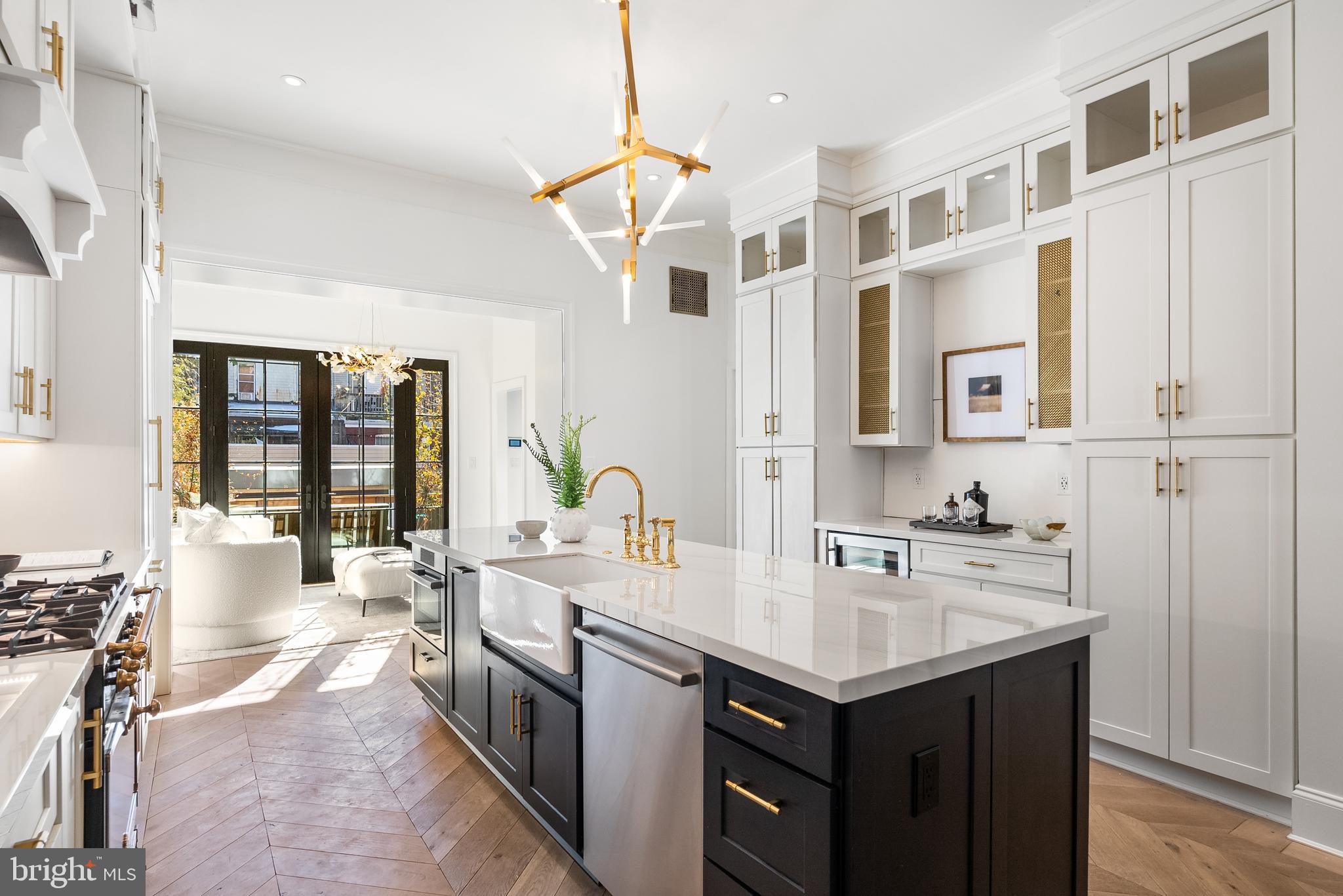 DUPONT CIRCLE - Residential