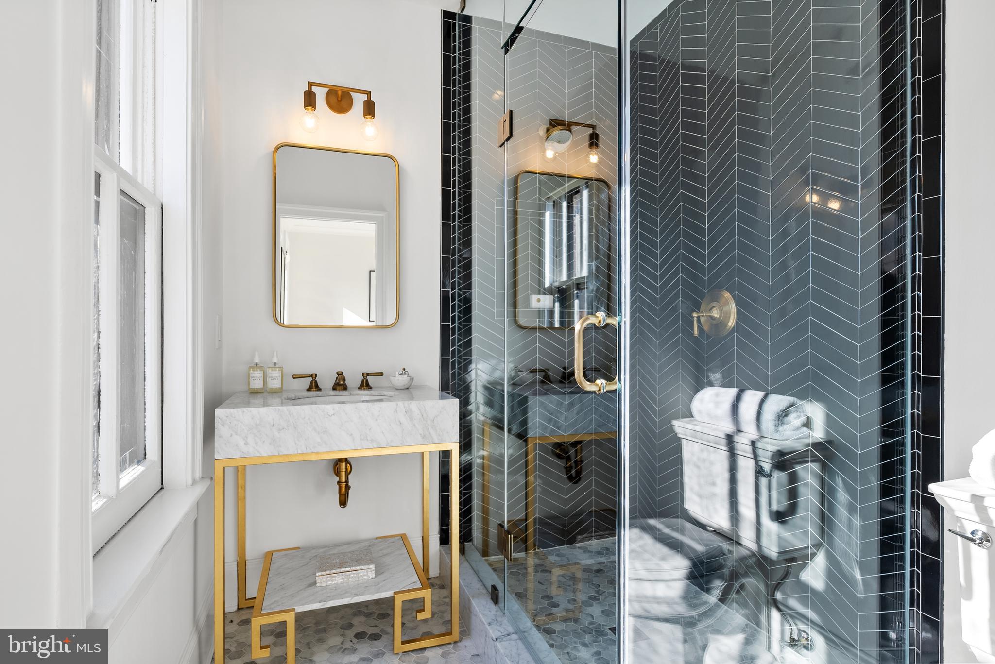 DUPONT CIRCLE - Residential
