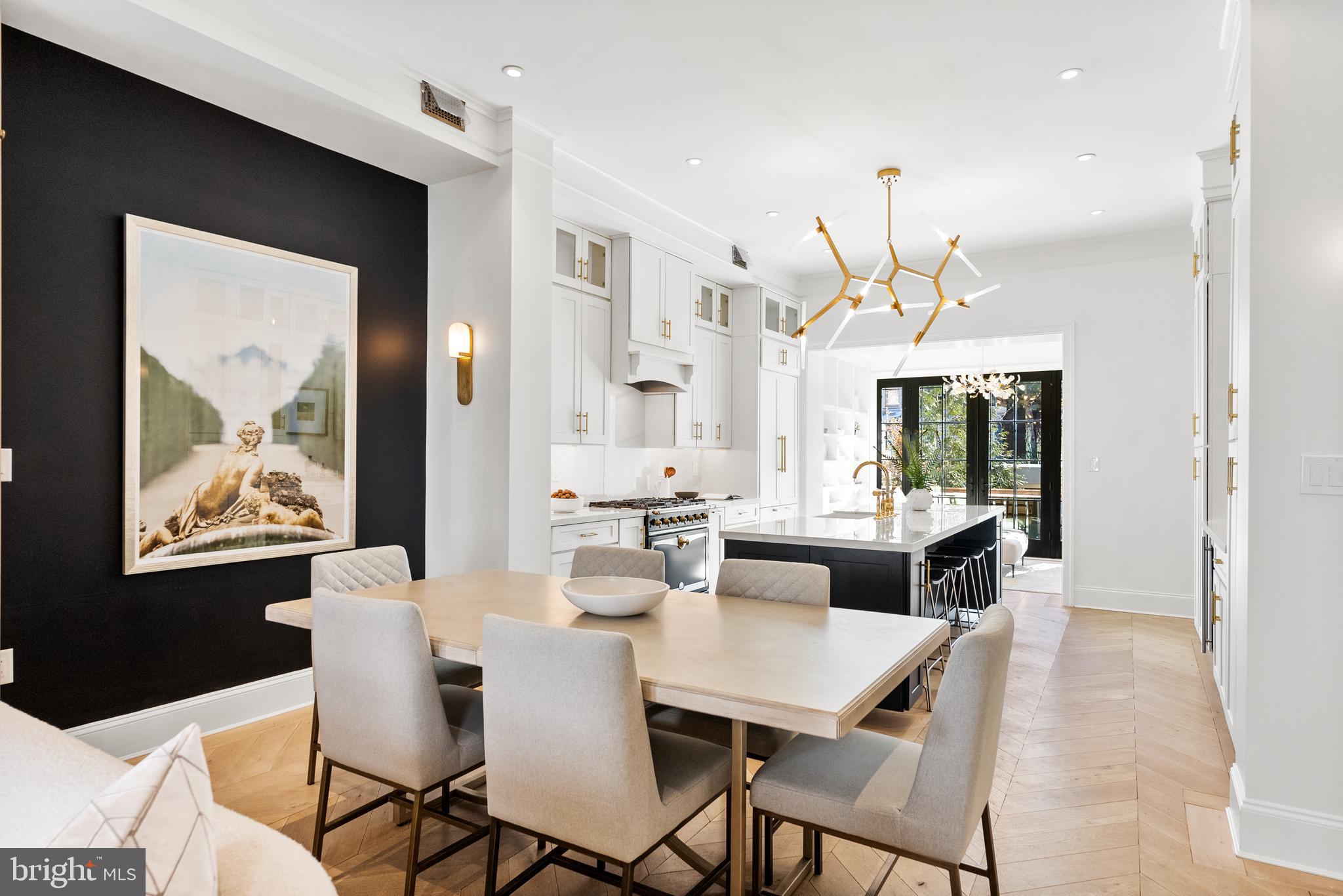 DUPONT CIRCLE - Residential