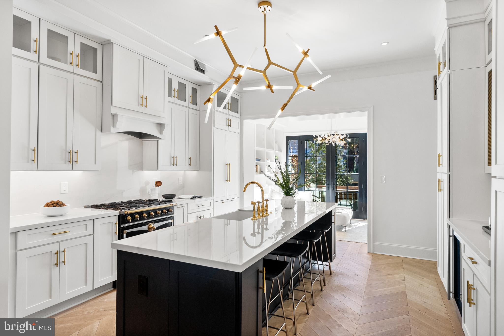 DUPONT CIRCLE - Residential