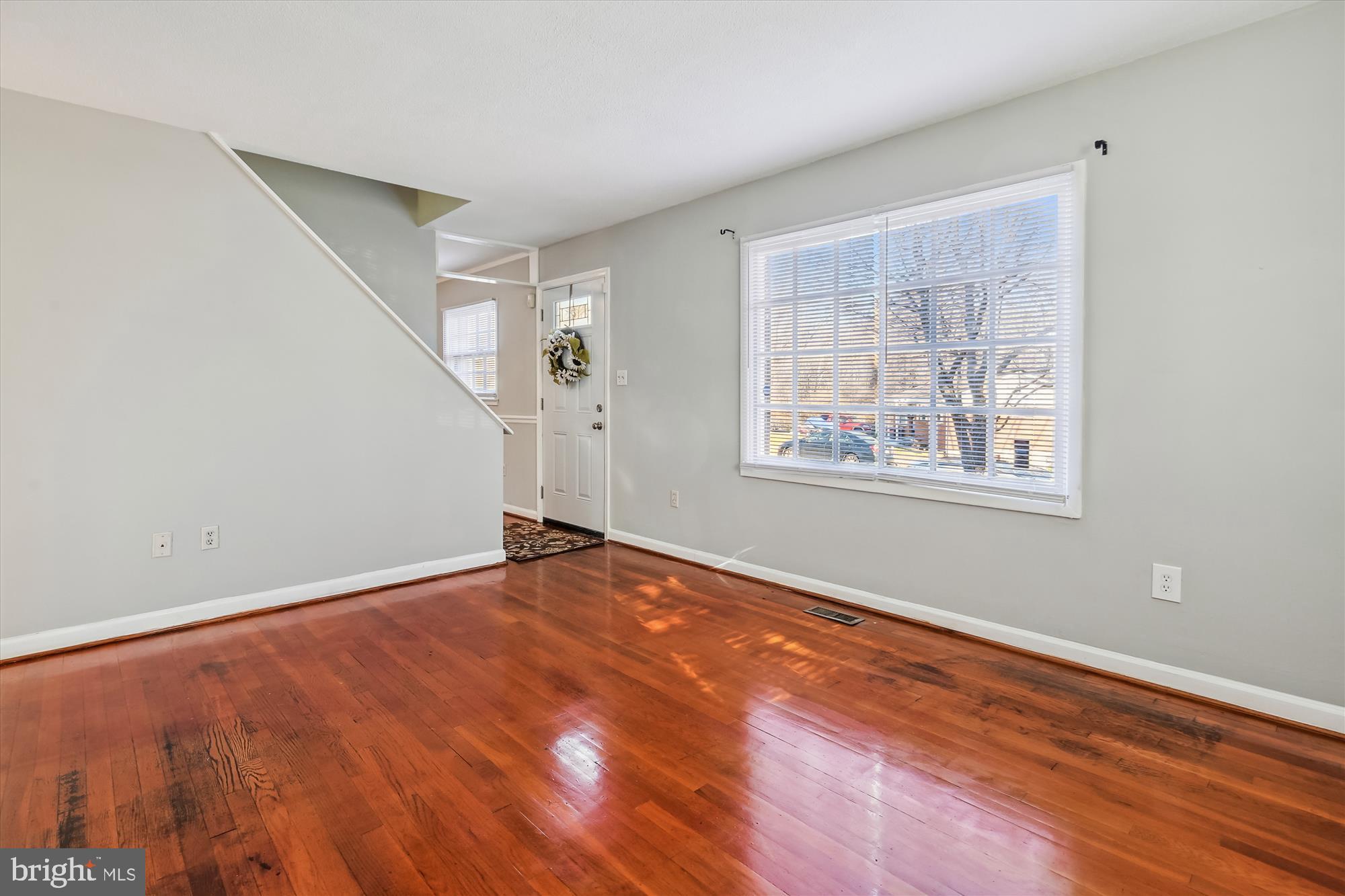 DALE CITY - Residential