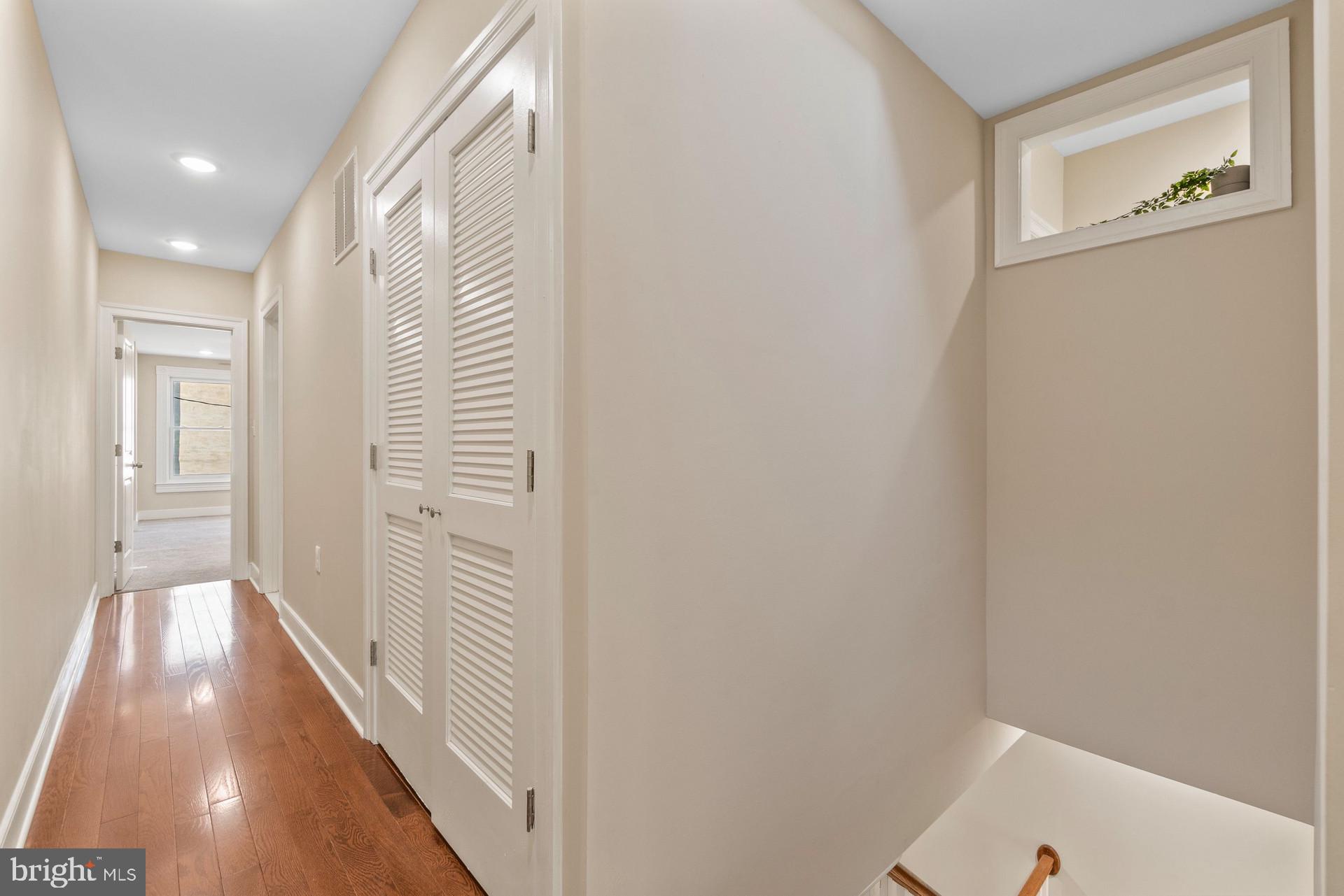OLIVER - Residential