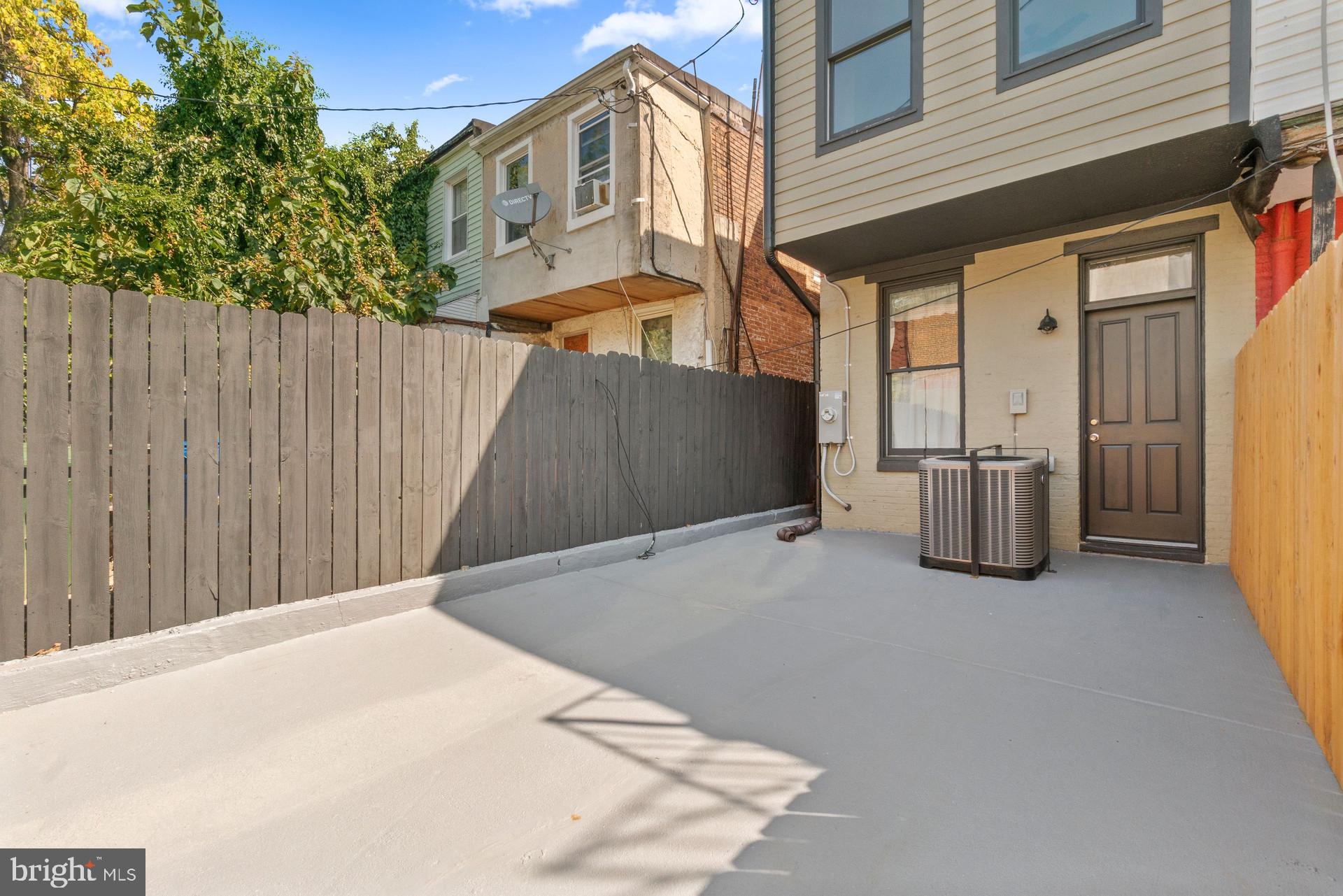 OLIVER - Residential