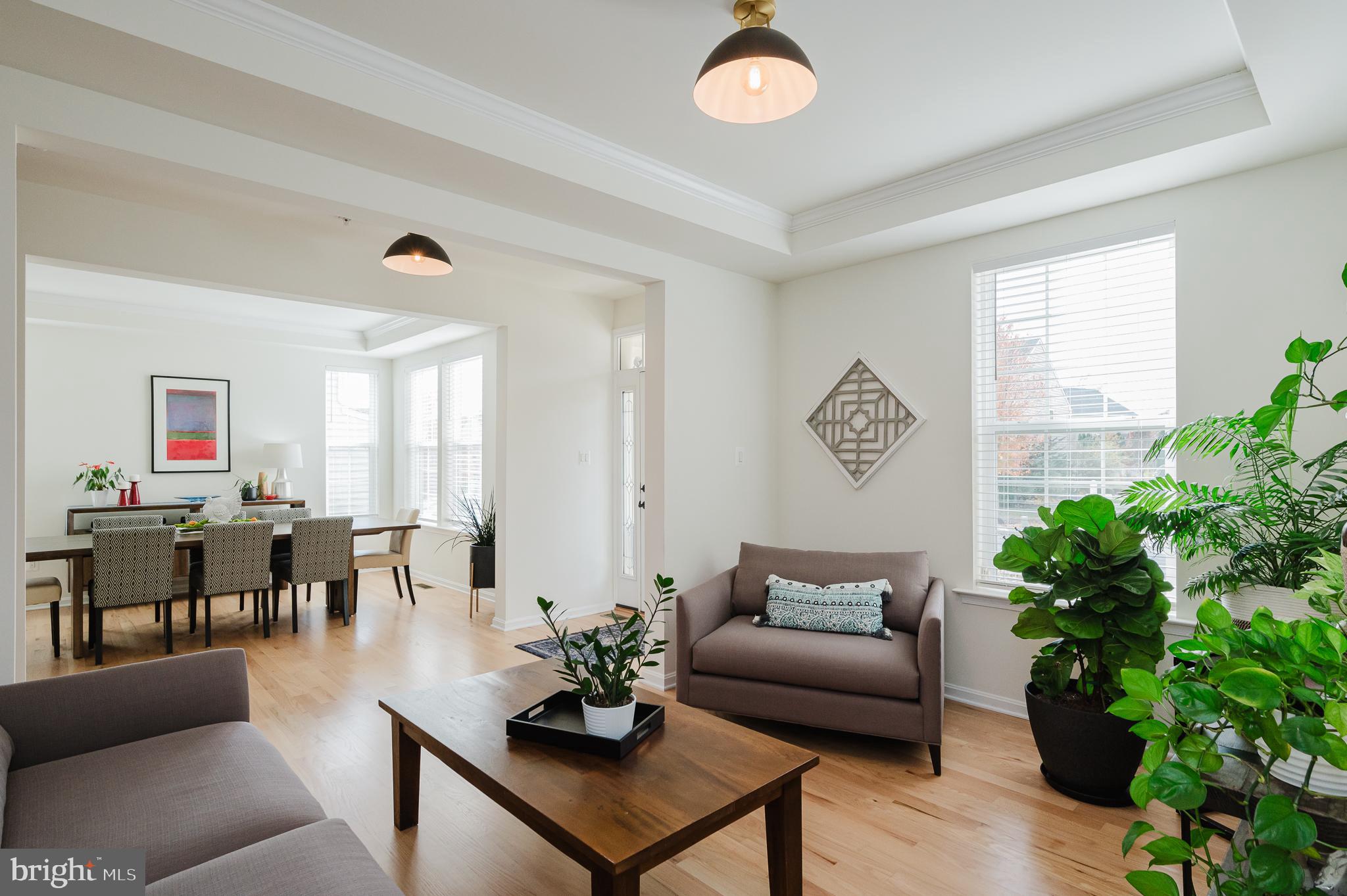 KELLY GLEN - Residential