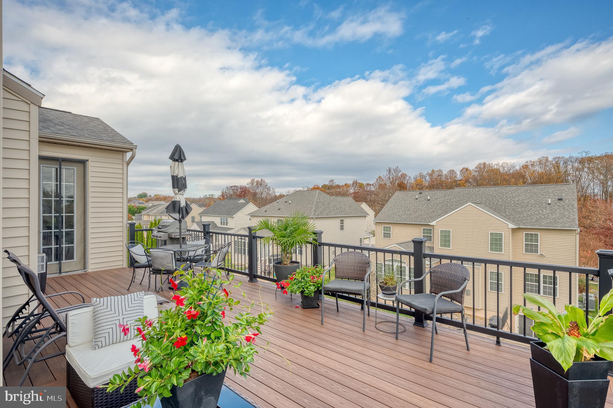 KELLY GLEN - Residential