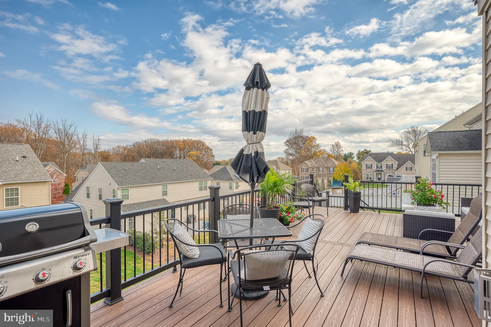 KELLY GLEN - Residential