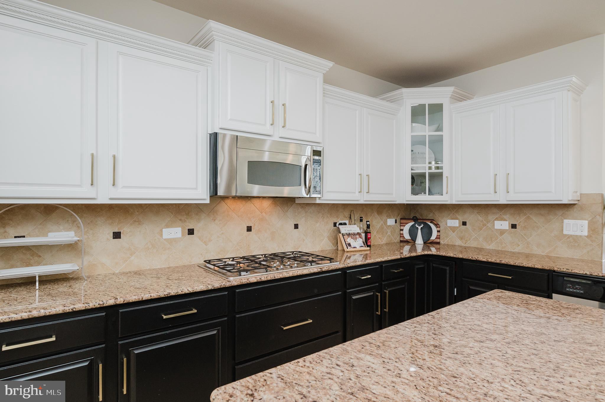 KELLY GLEN - Residential