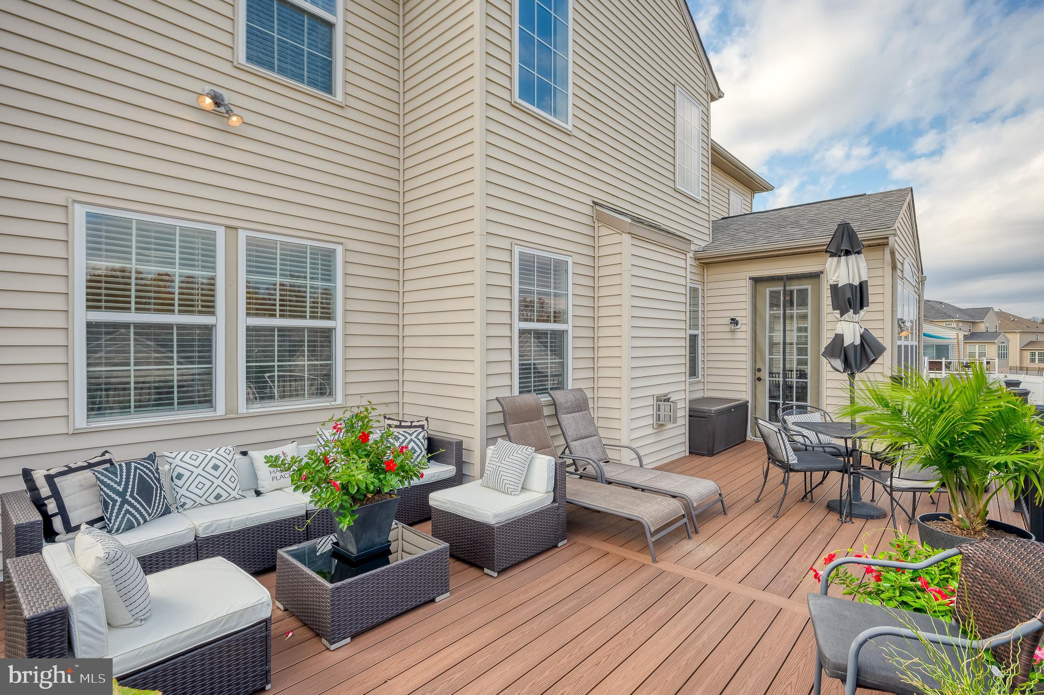 KELLY GLEN - Residential