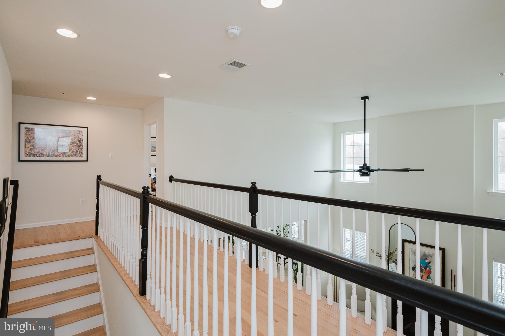 KELLY GLEN - Residential