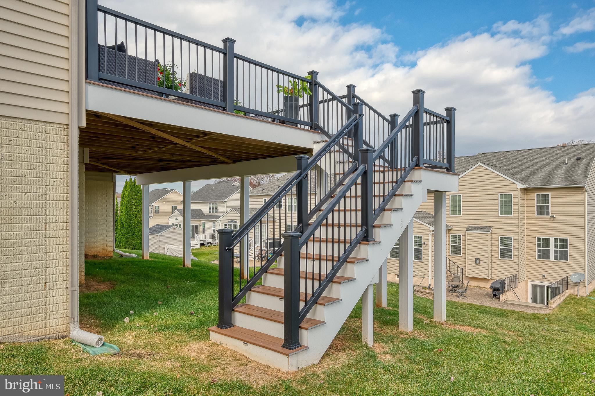 KELLY GLEN - Residential