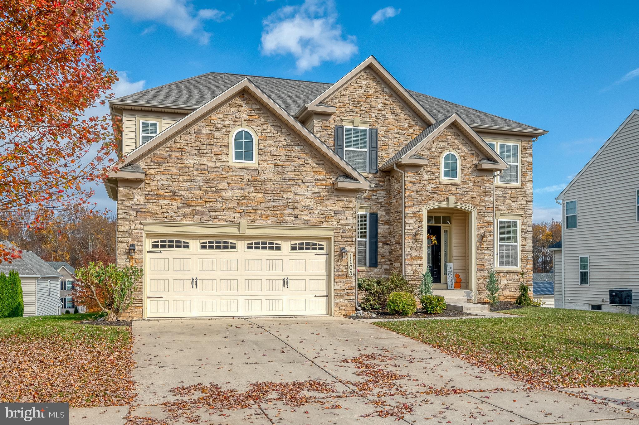 KELLY GLEN - Residential