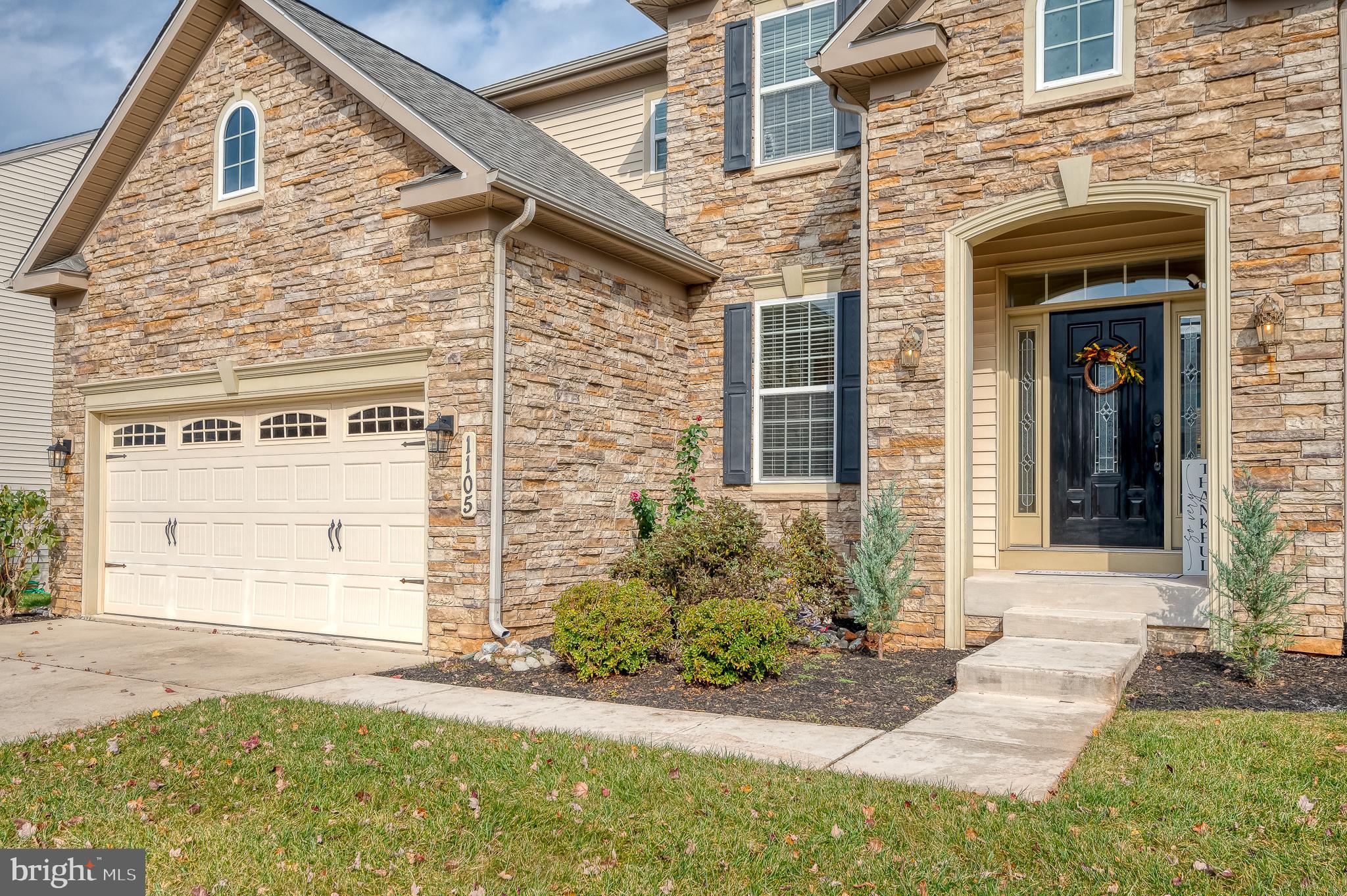 KELLY GLEN - Residential