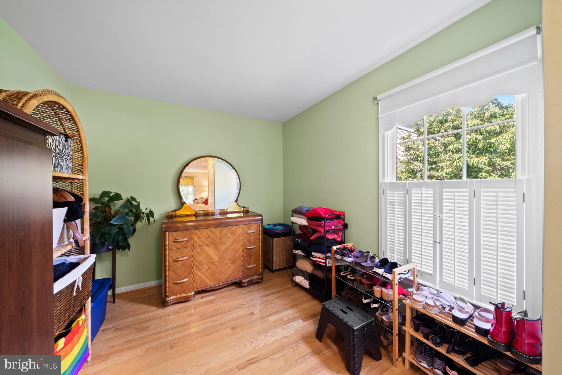 SHIPLEYS CHOICE - Residential