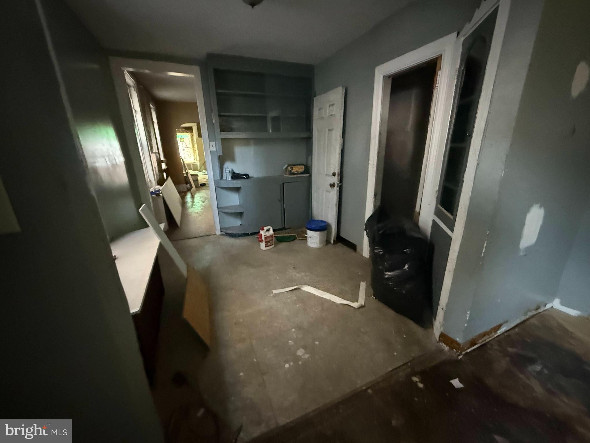 2135 N VAN PELT STREET