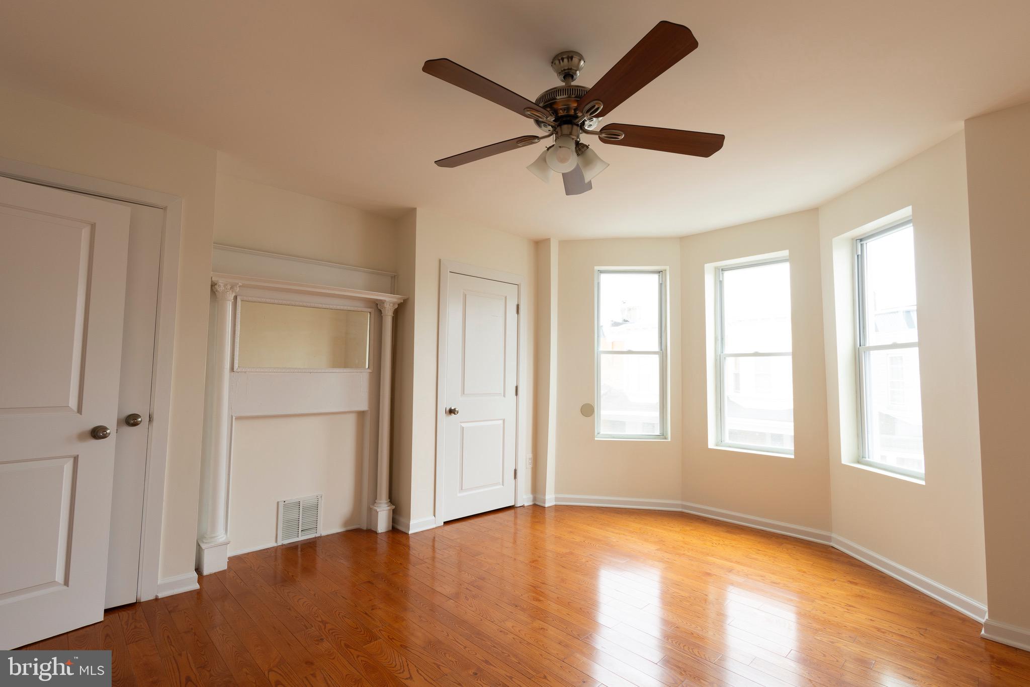 COBBS CREEK - Residential