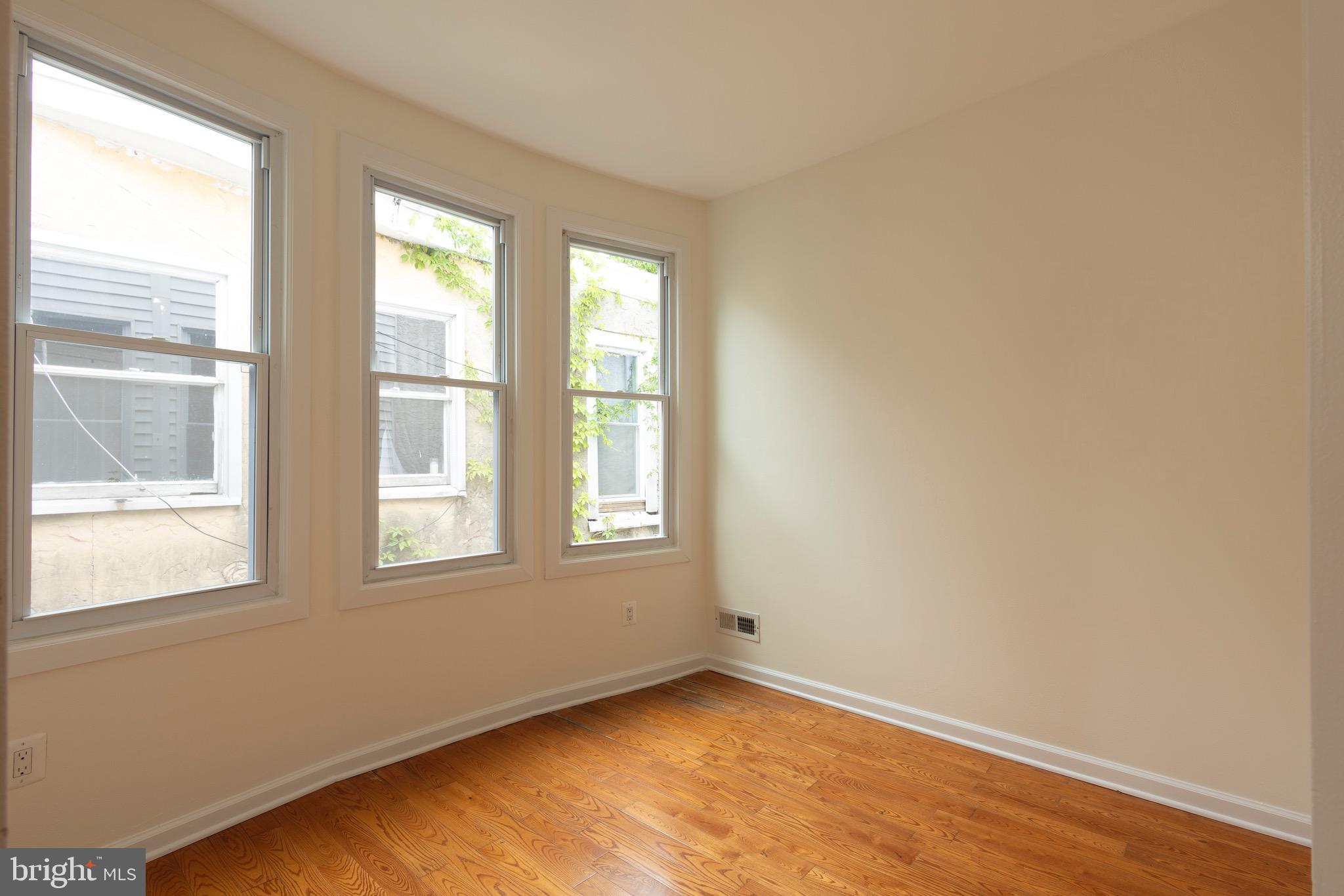 COBBS CREEK - Residential