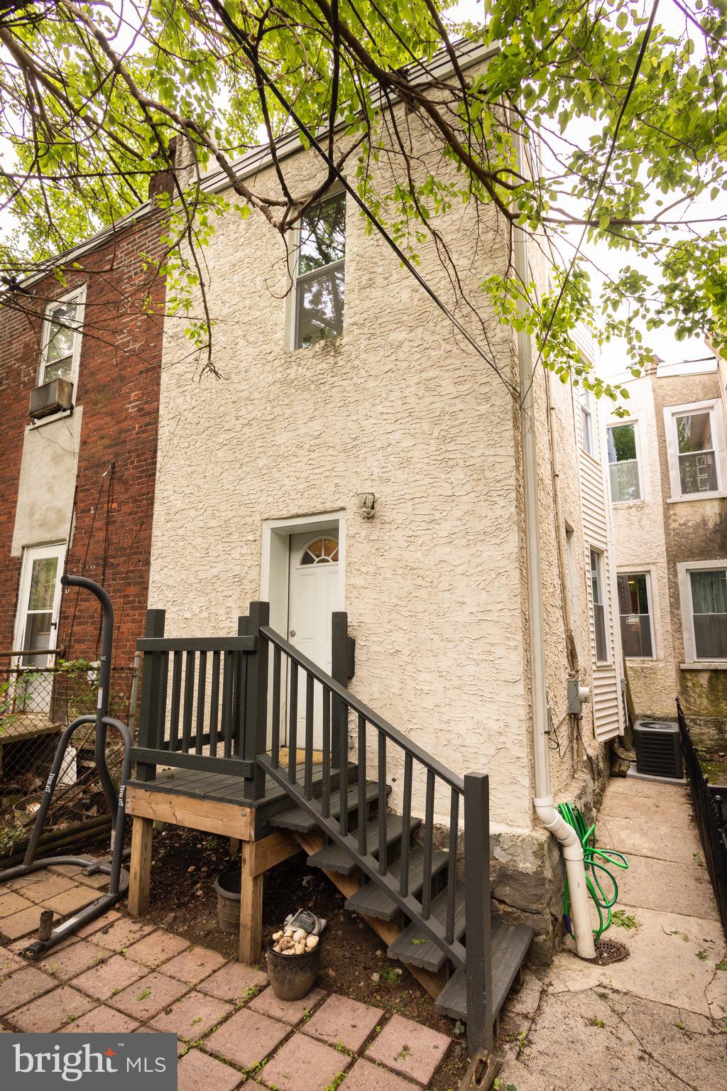 COBBS CREEK - Residential