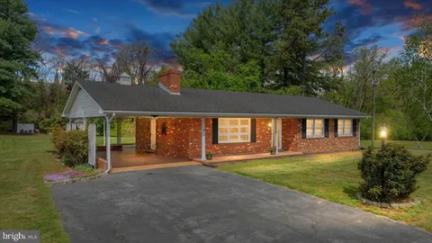 2 Greenfield Road, Luray, VA MLS: VAPA2004800