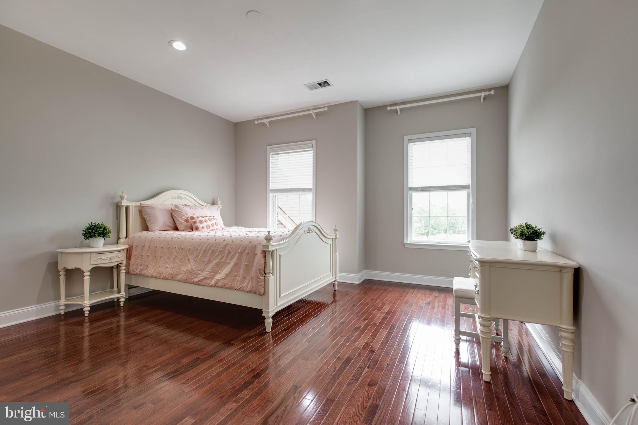 GLENELG ESTATES - Residential