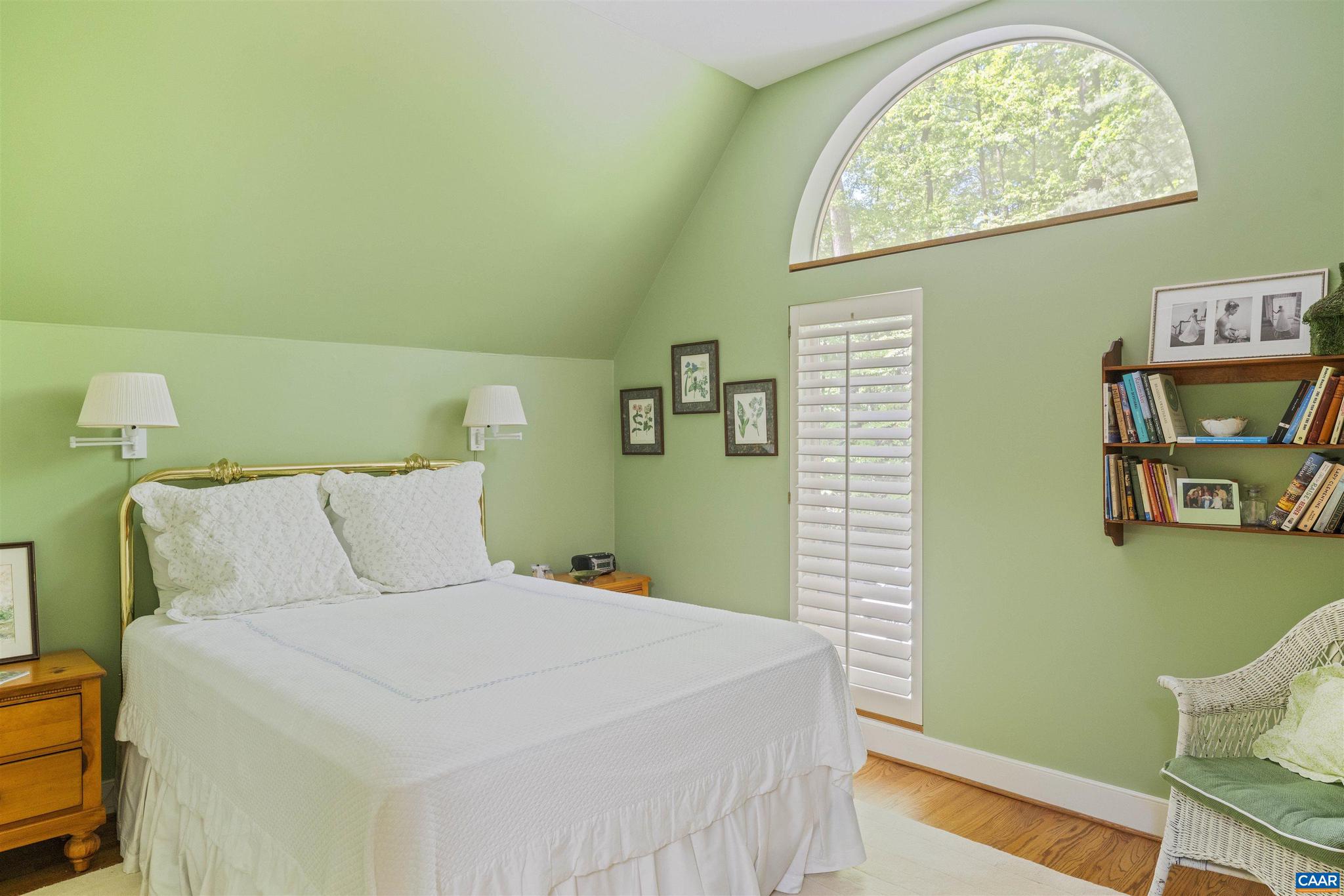 EDNAM FOREST - Residential