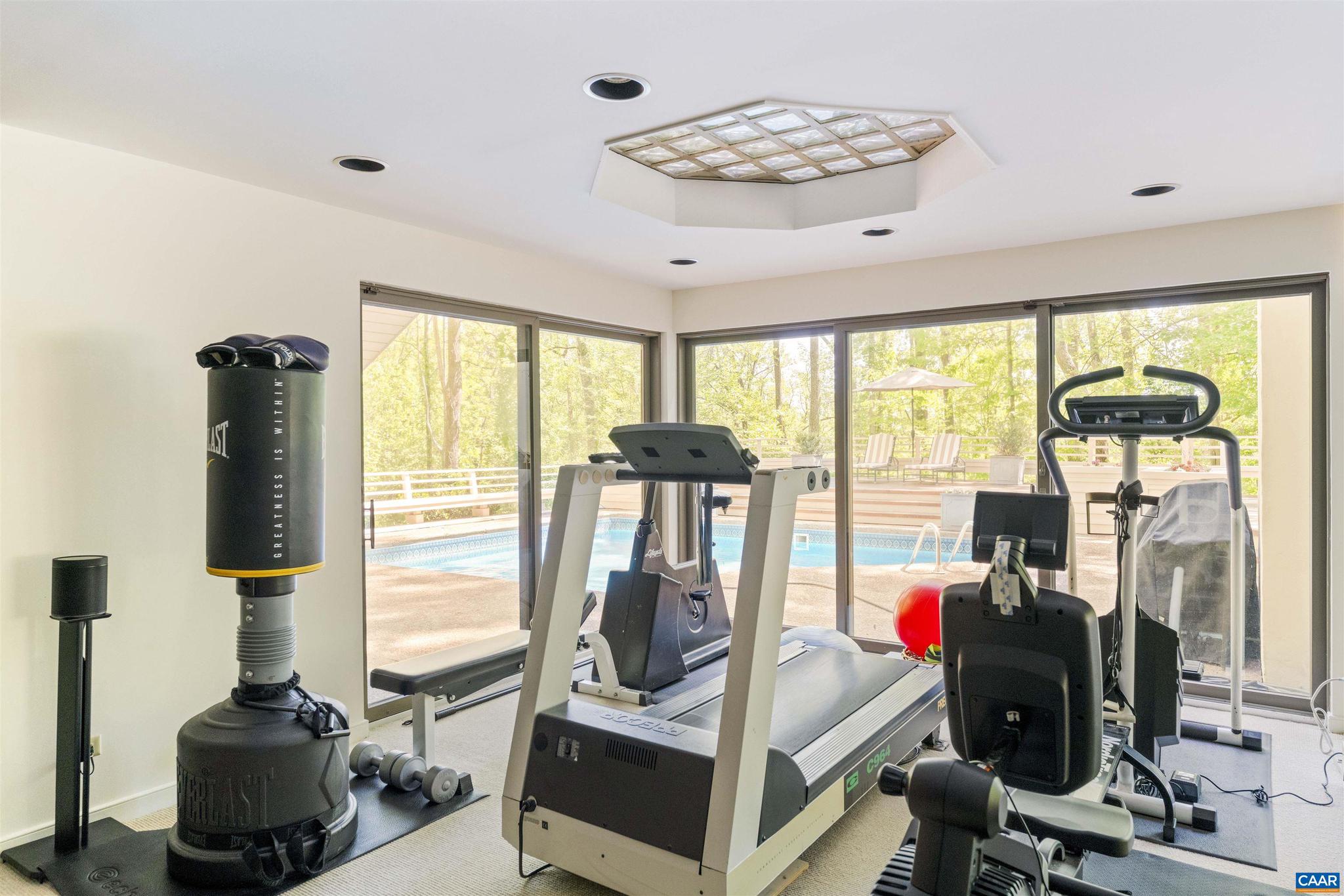 EDNAM FOREST - Residential