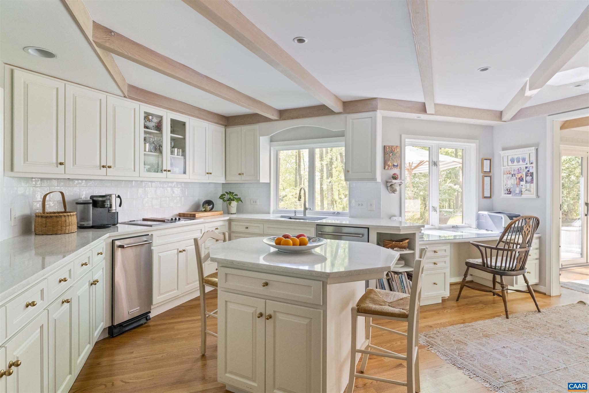 EDNAM FOREST - Residential