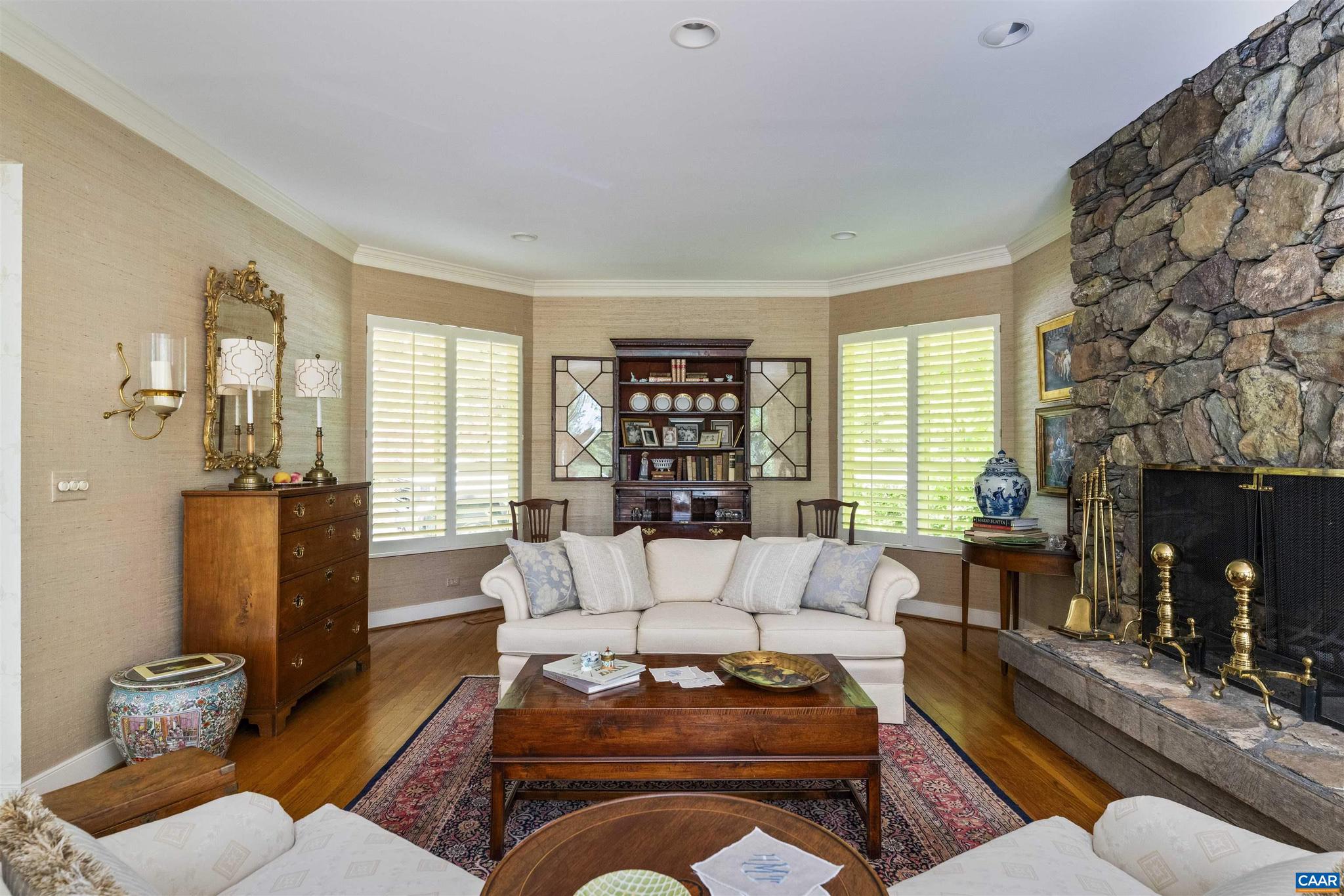 EDNAM FOREST - Residential