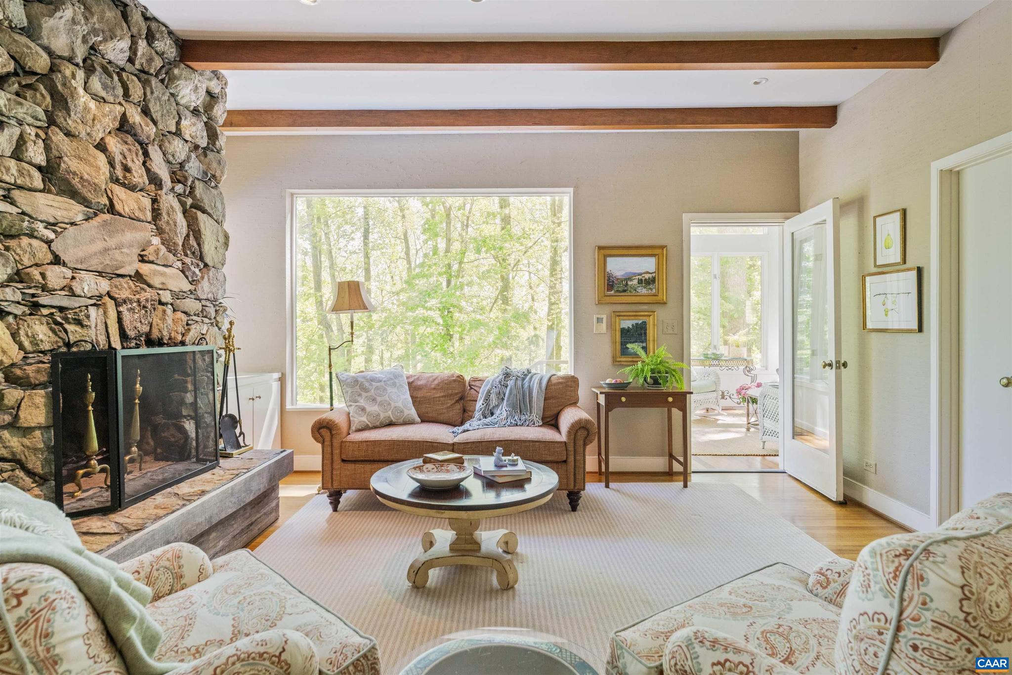 EDNAM FOREST - Residential