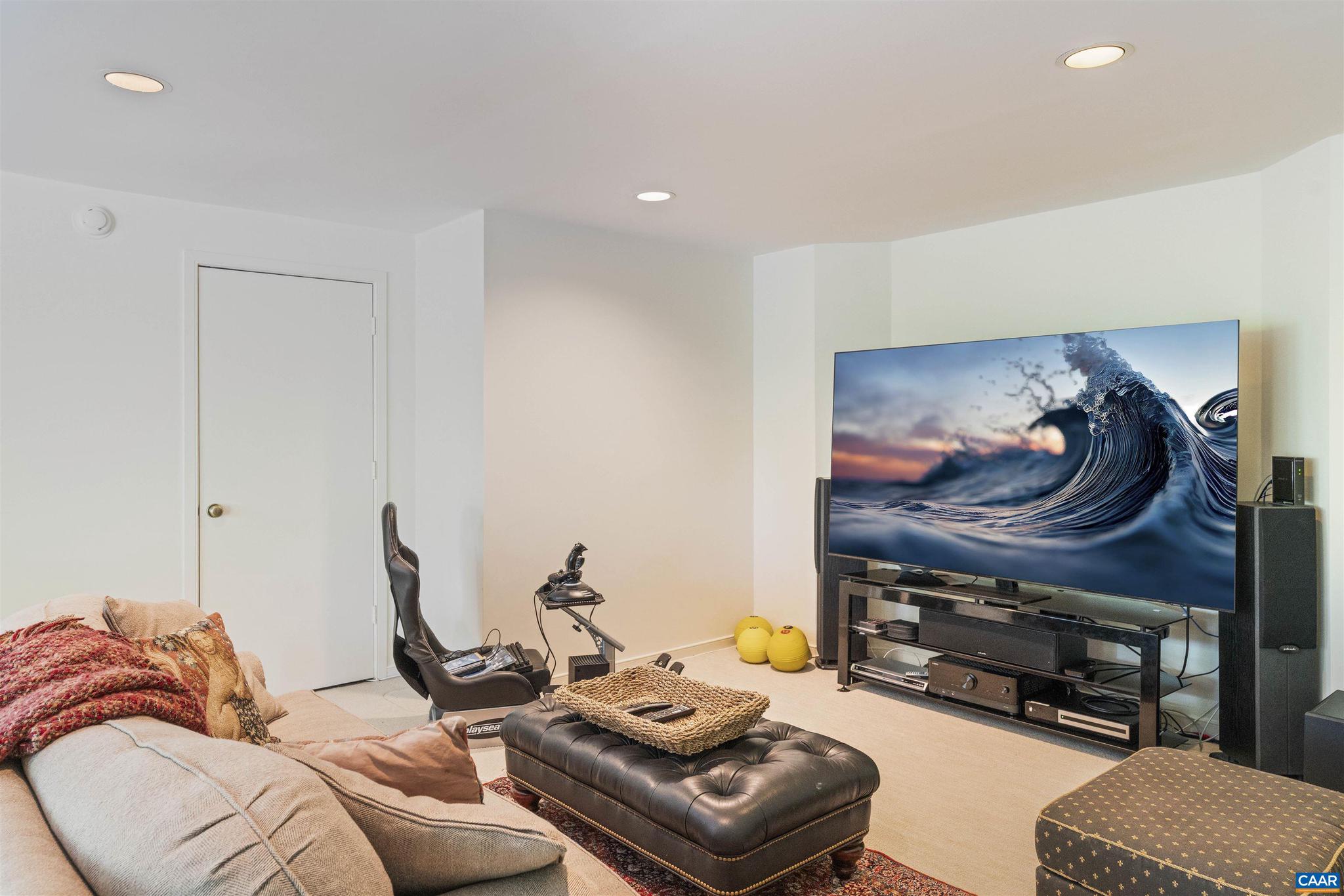 EDNAM FOREST - Residential