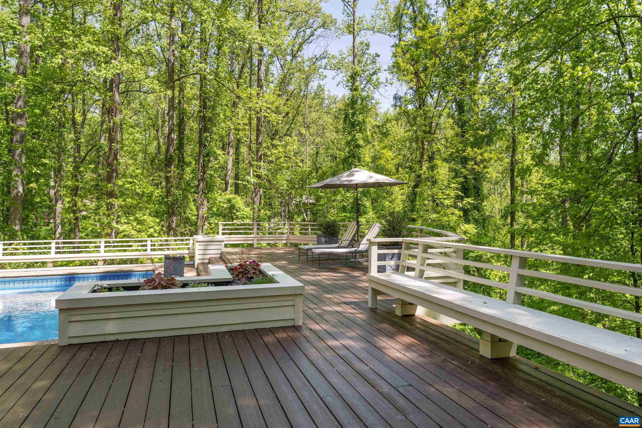 EDNAM FOREST - Residential