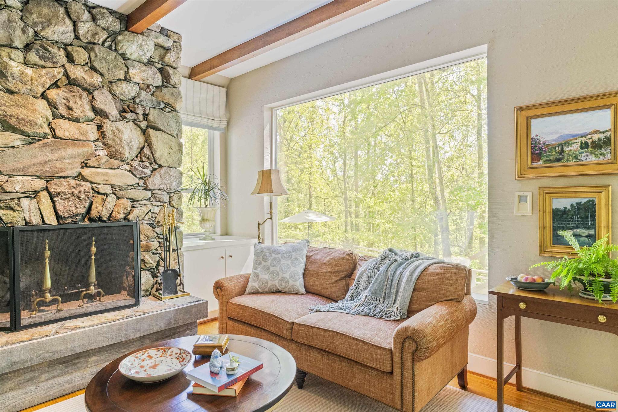 EDNAM FOREST - Residential