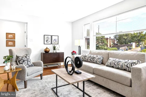 MLS: DCDC2265972