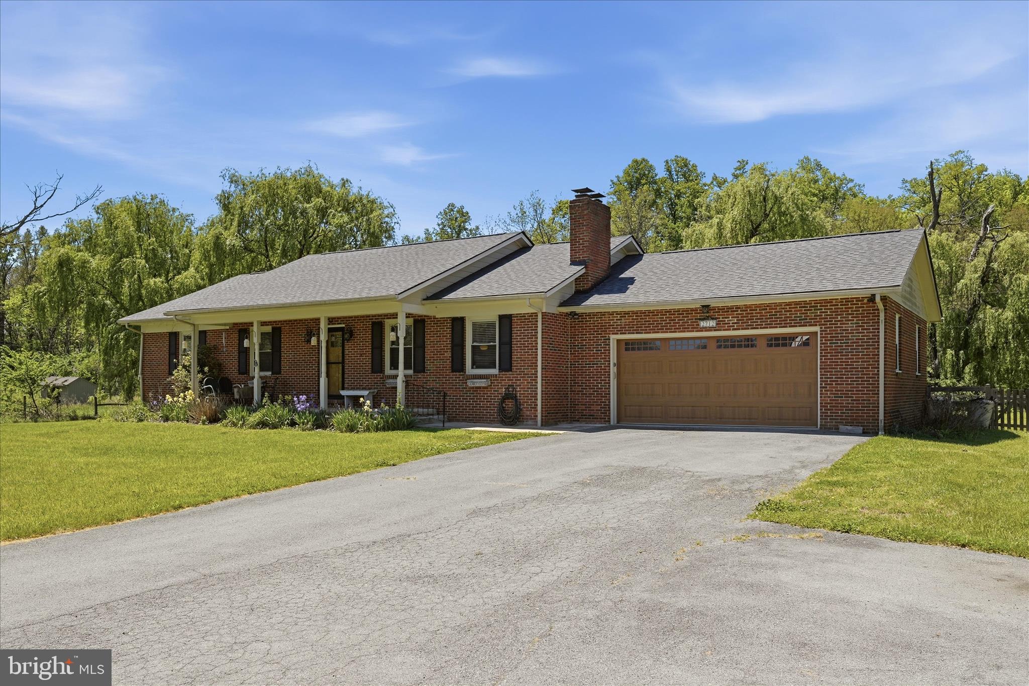 2712 GOLDMILLER ROAD