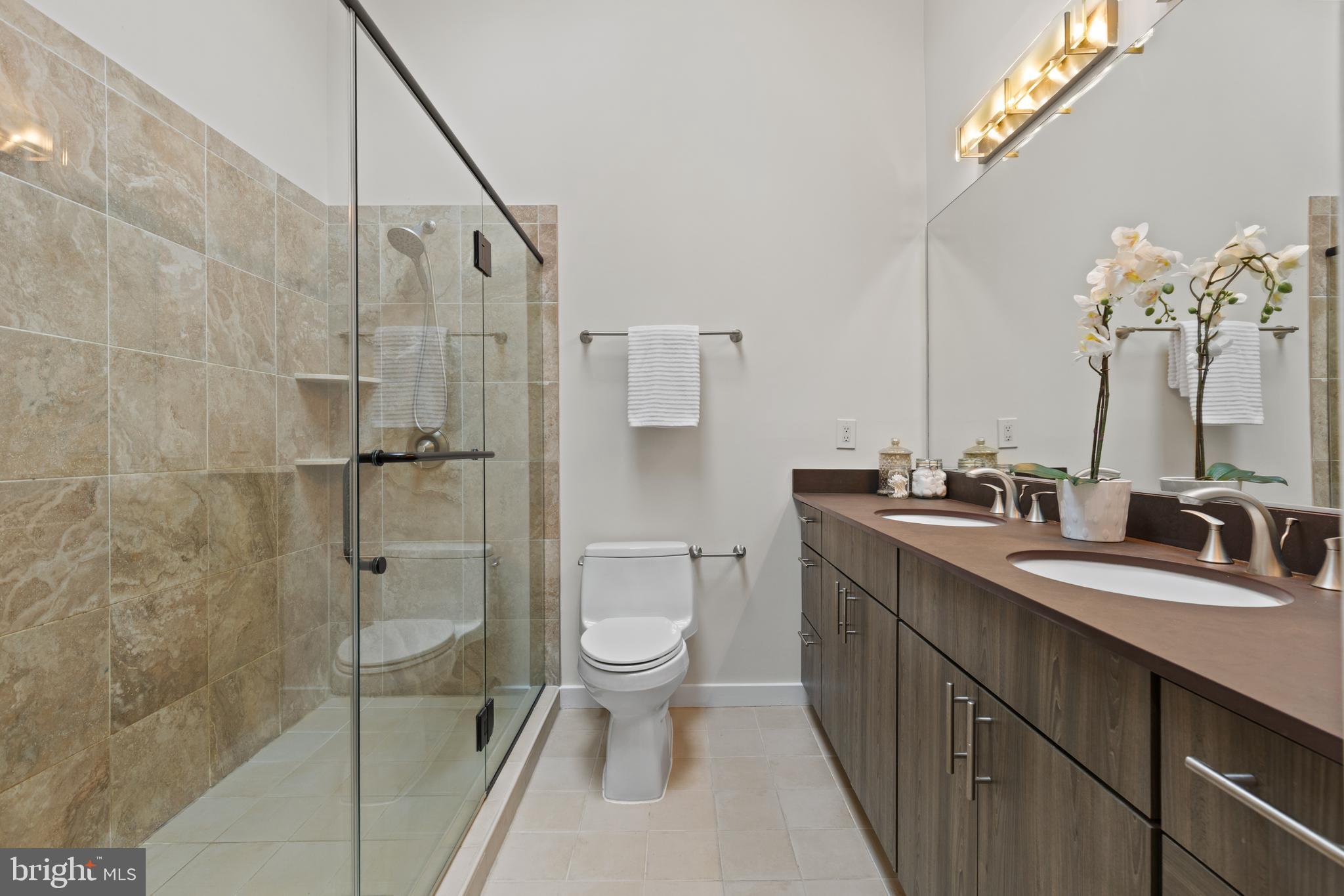 DOWNS ON THE SEVERN - Residential