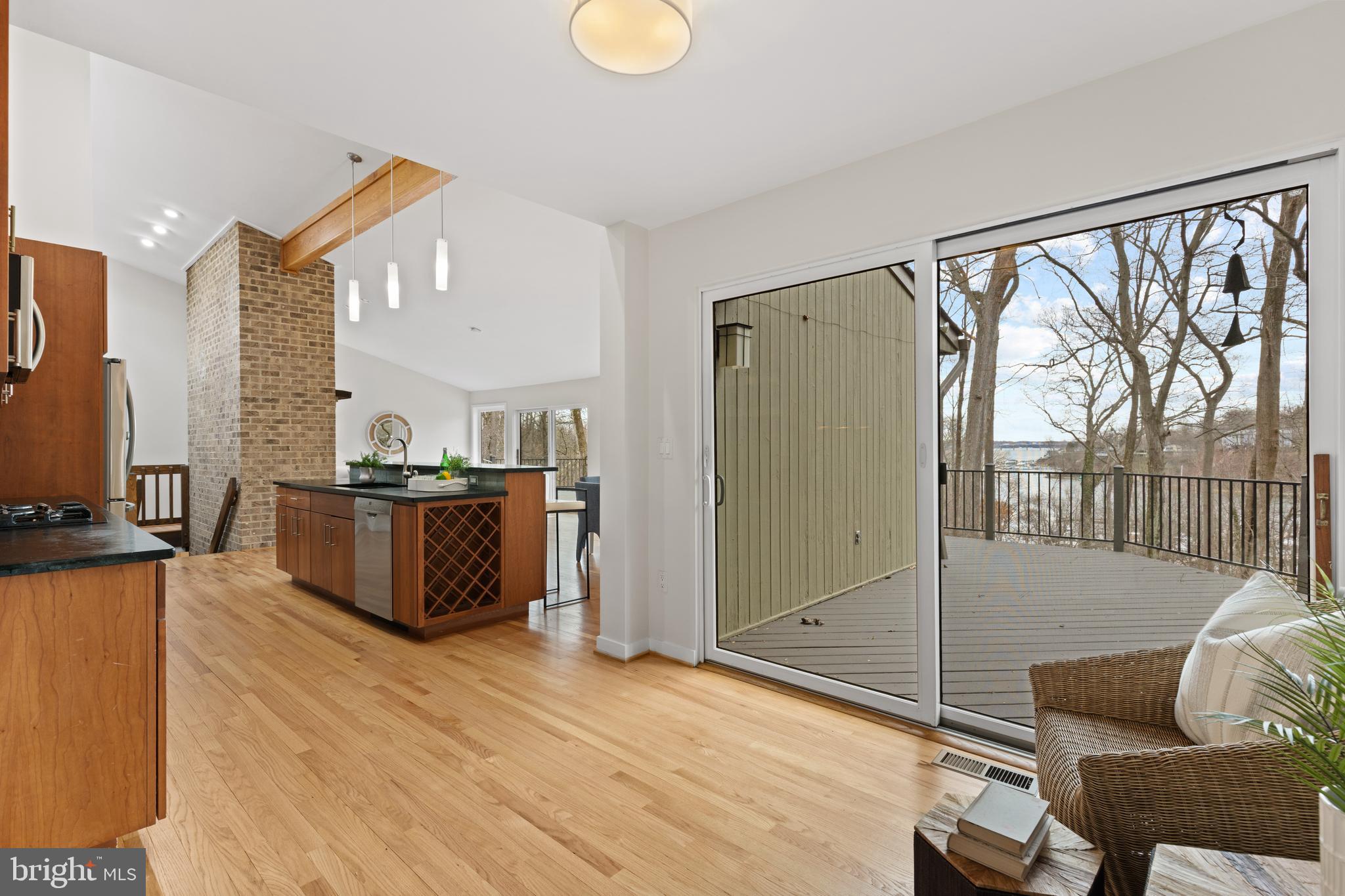 DOWNS ON THE SEVERN - Residential