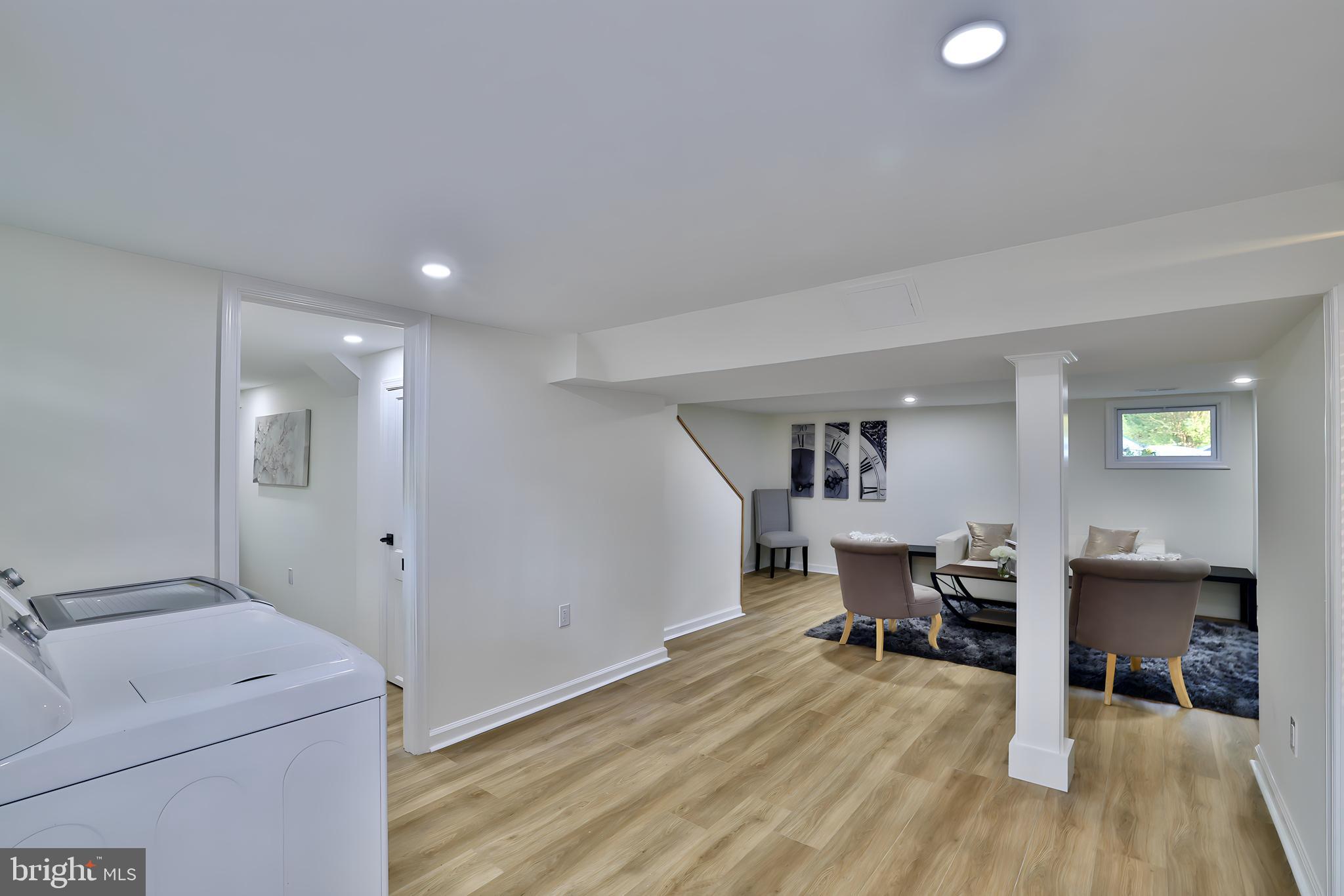 UNIVERSITY PARK - Residential