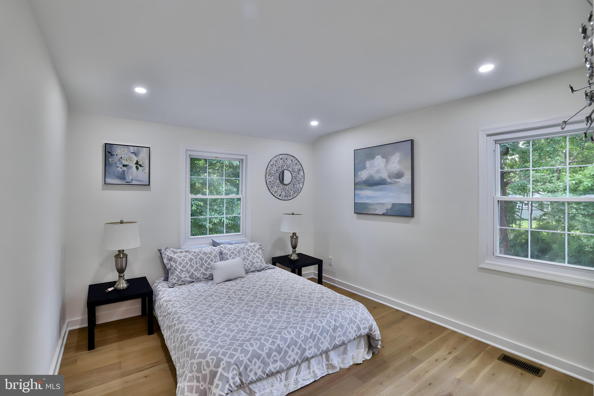 UNIVERSITY PARK - Residential