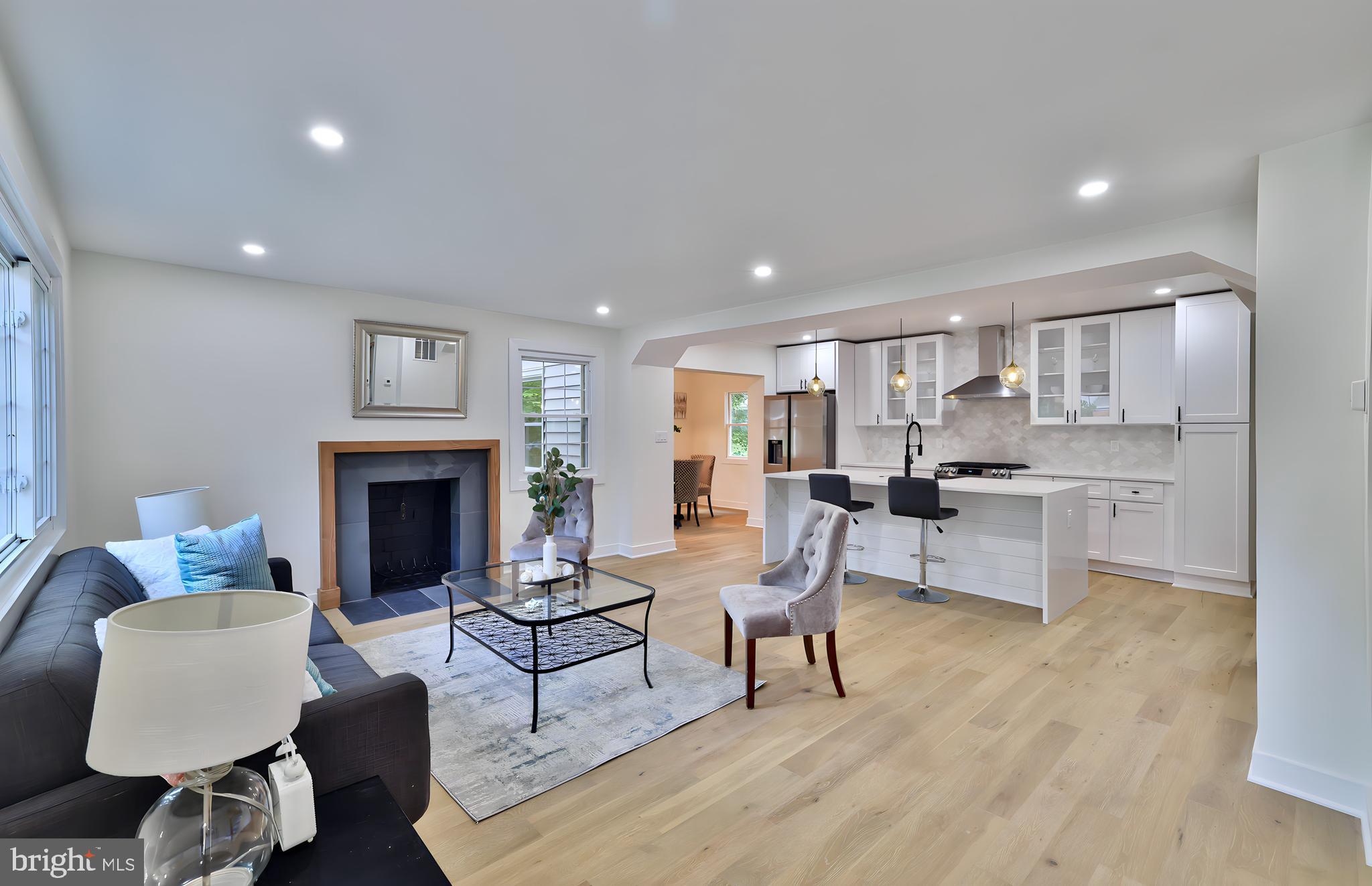 UNIVERSITY PARK - Residential