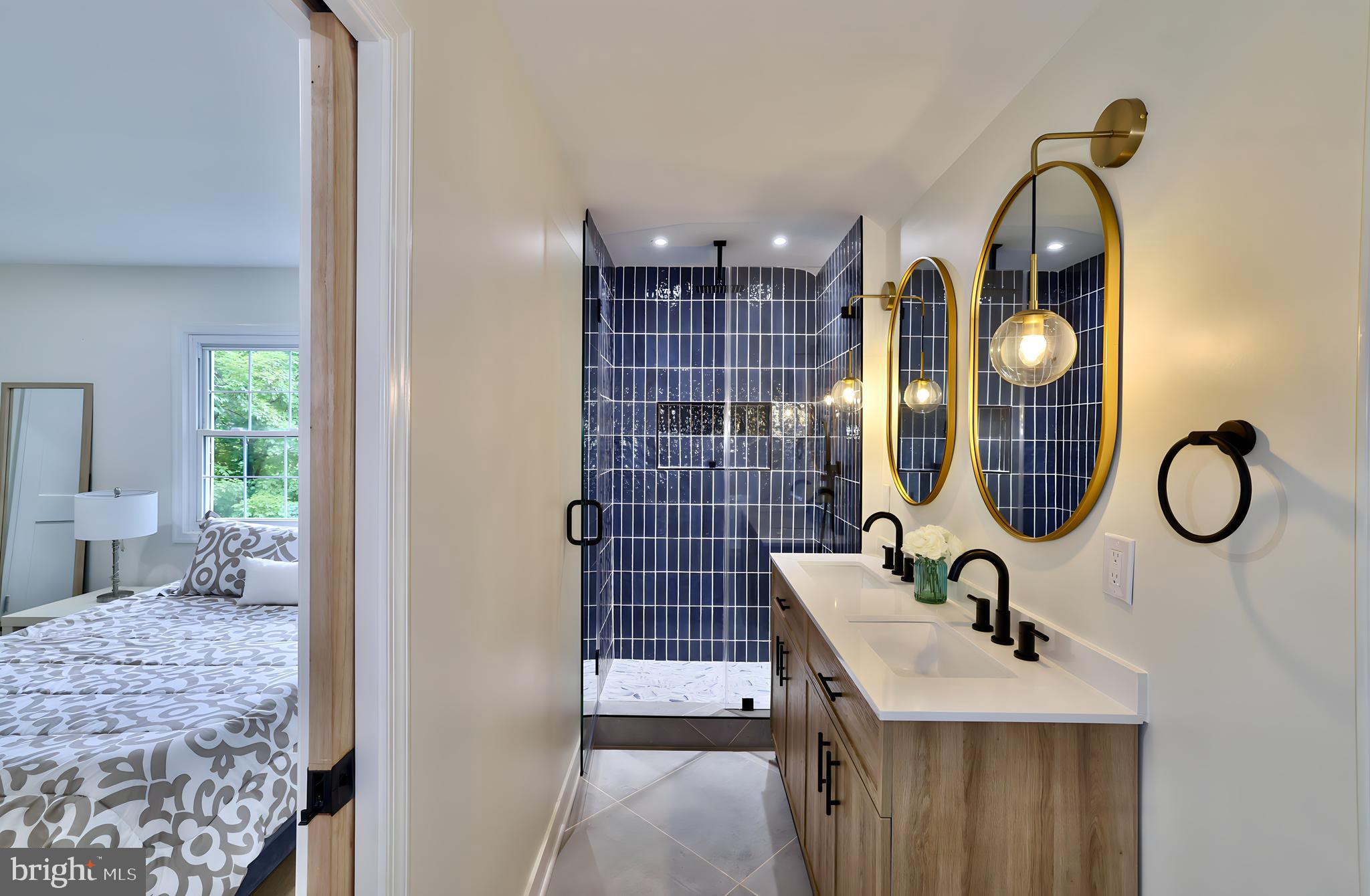 UNIVERSITY PARK - Residential