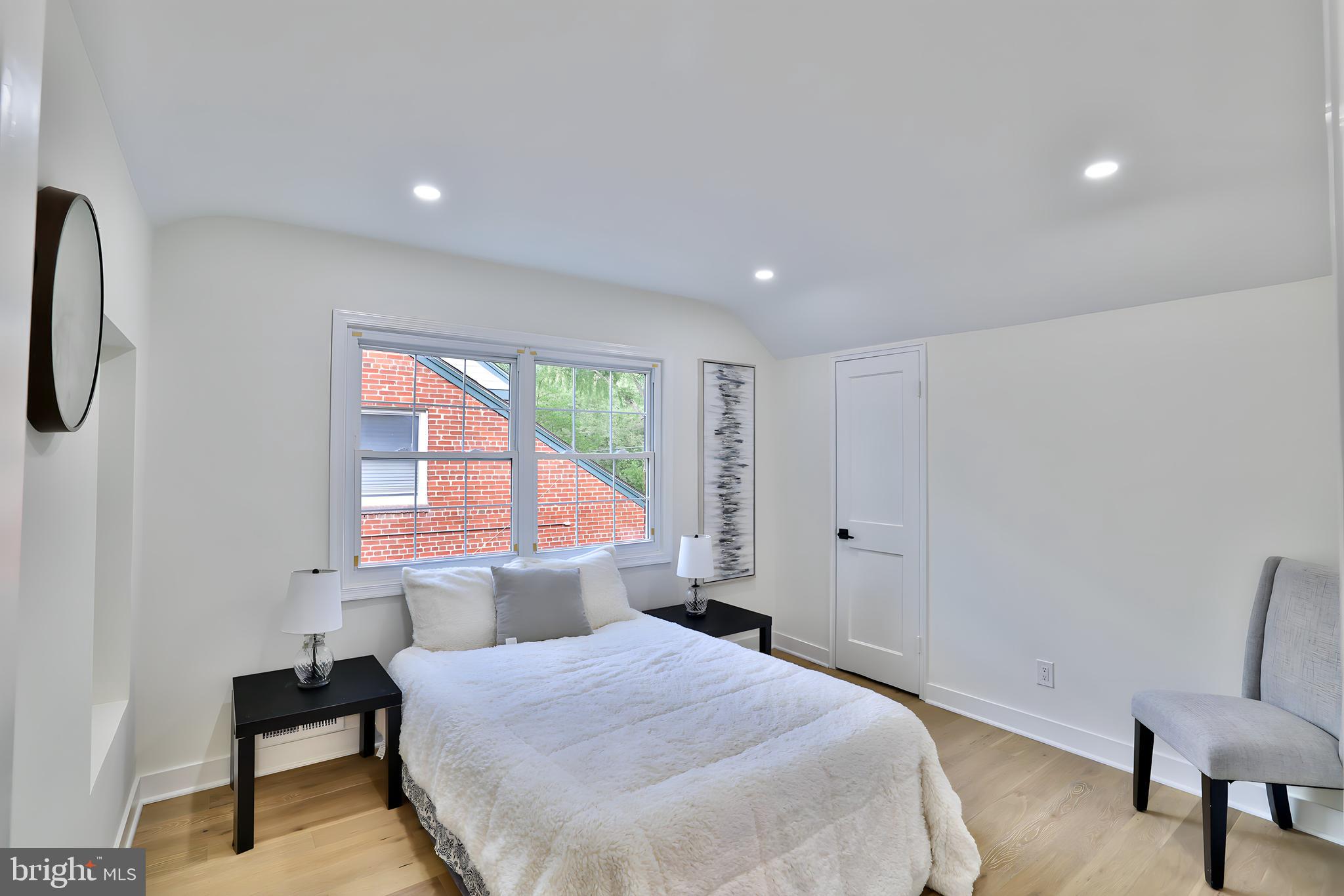 UNIVERSITY PARK - Residential