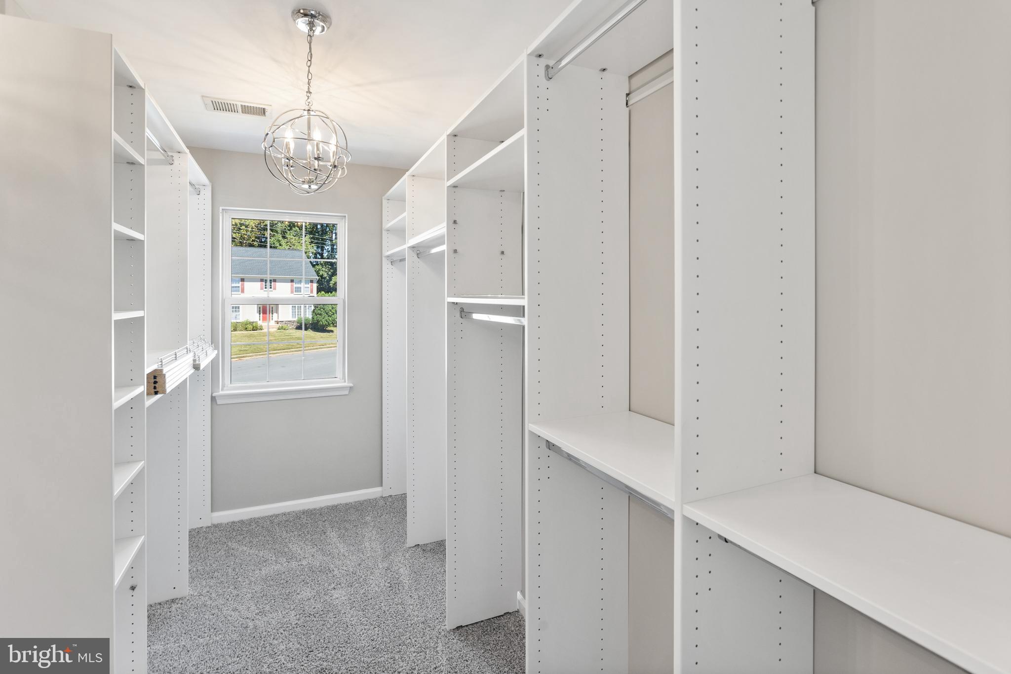 CONFEDERATE RIDGE - Residential