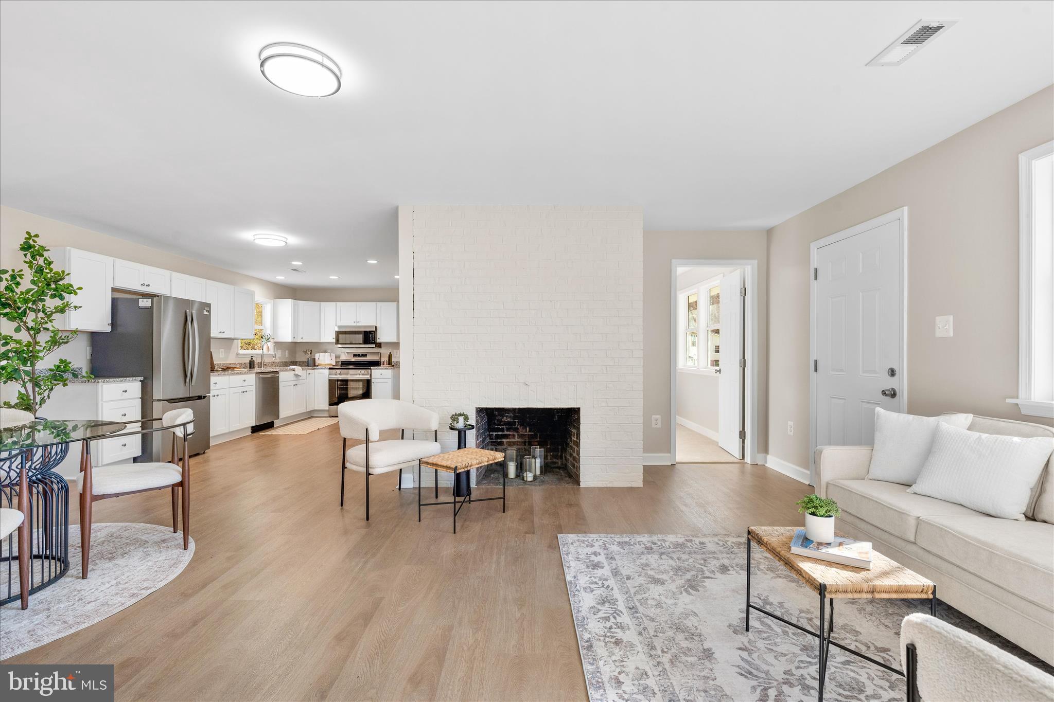 KINSEY HEIGHTS - Residential