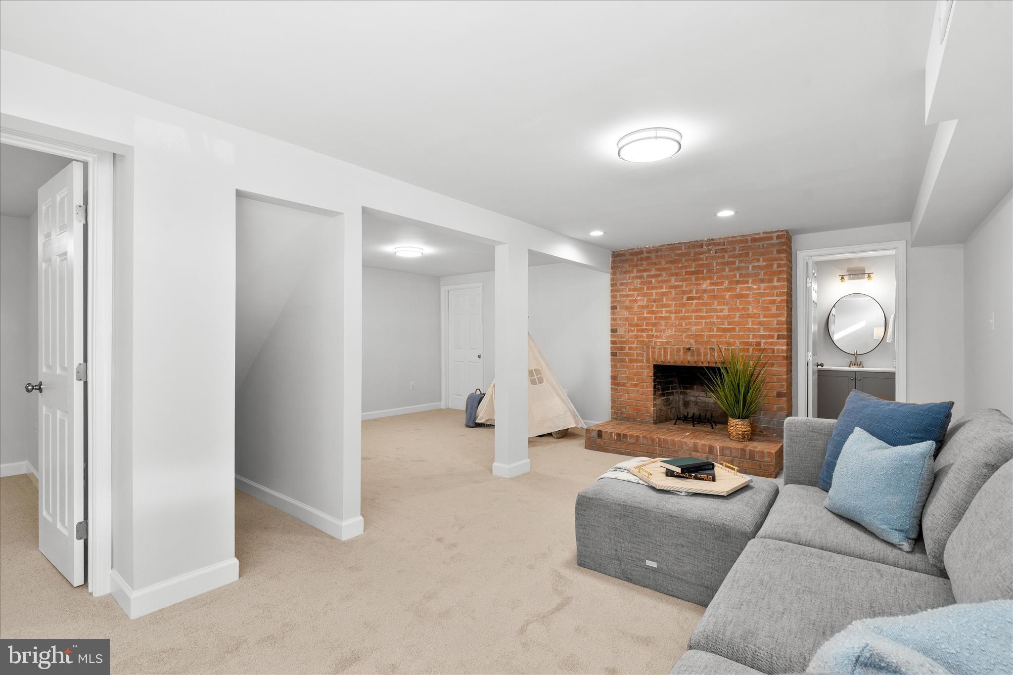 KINSEY HEIGHTS - Residential