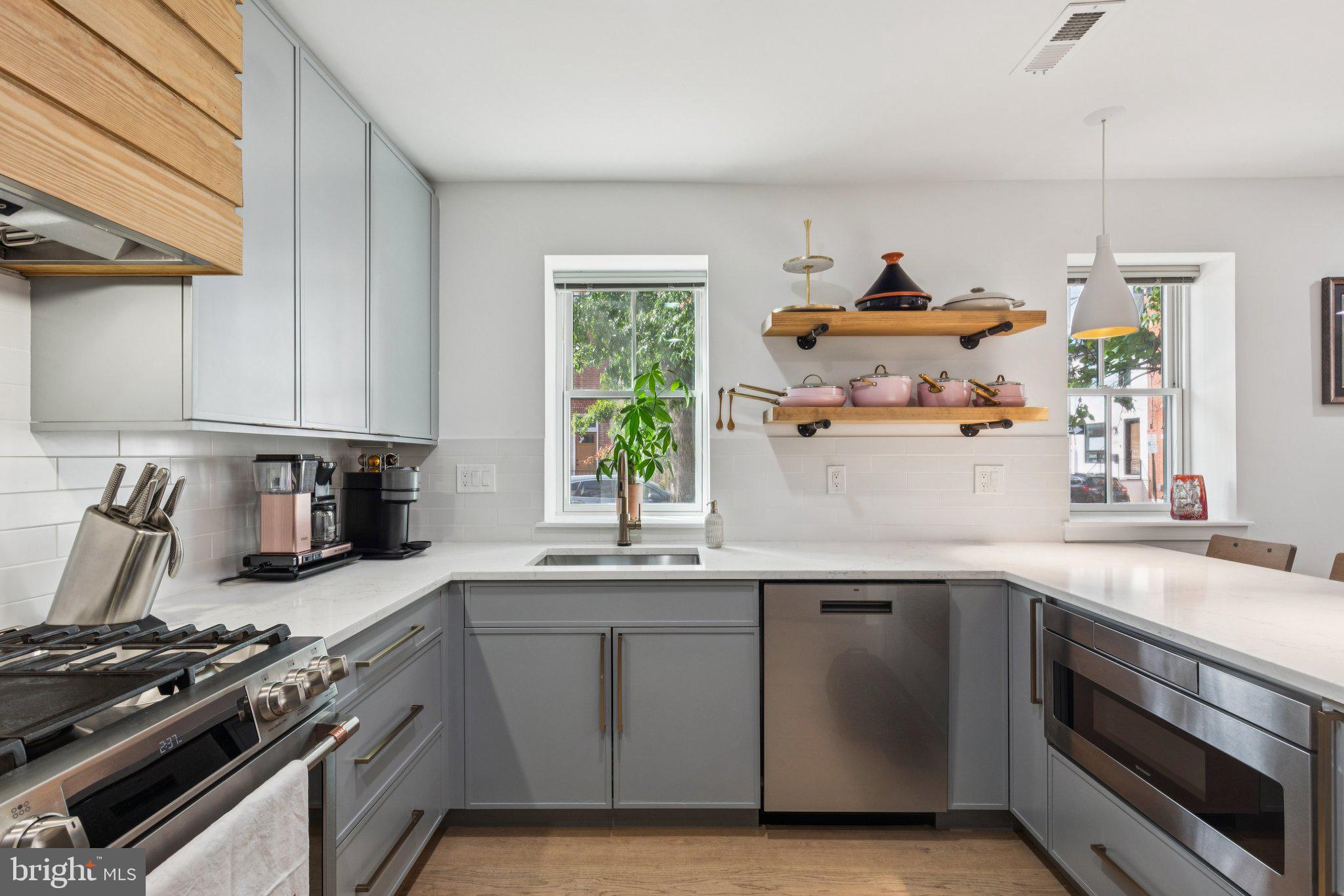 GRADUATE HOSPITAL - Residential